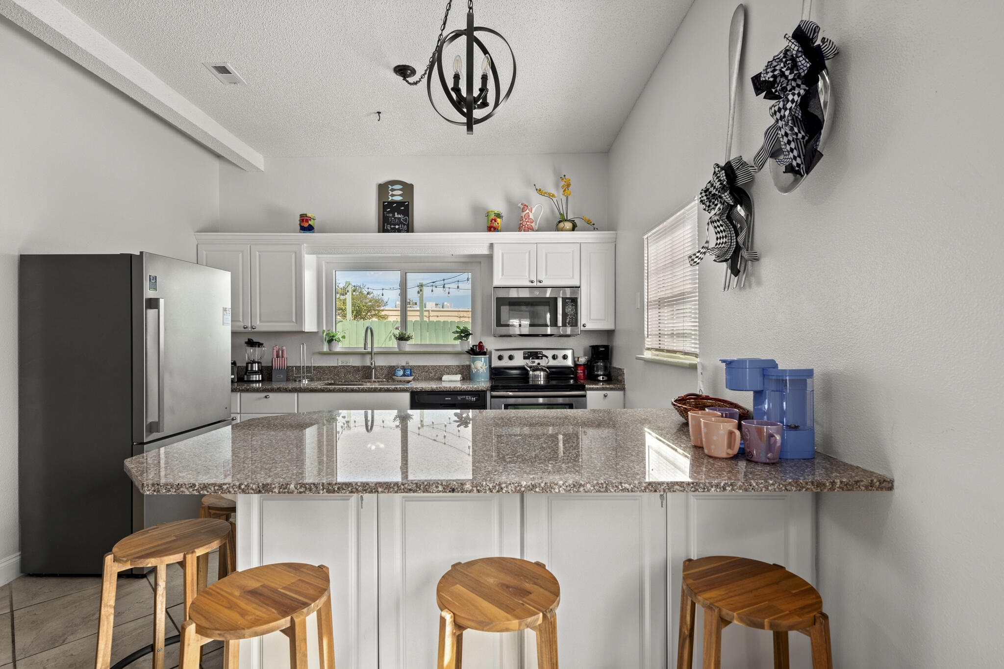 CRYSTAL BEACH - Residential