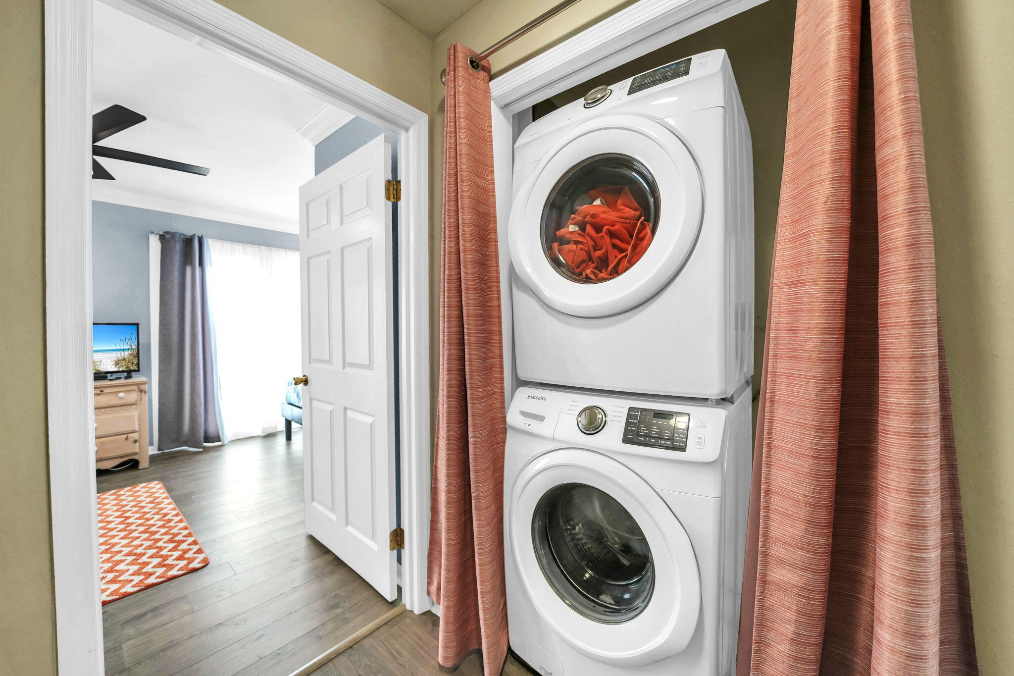 TERRA COTTA TERRACE - Residential