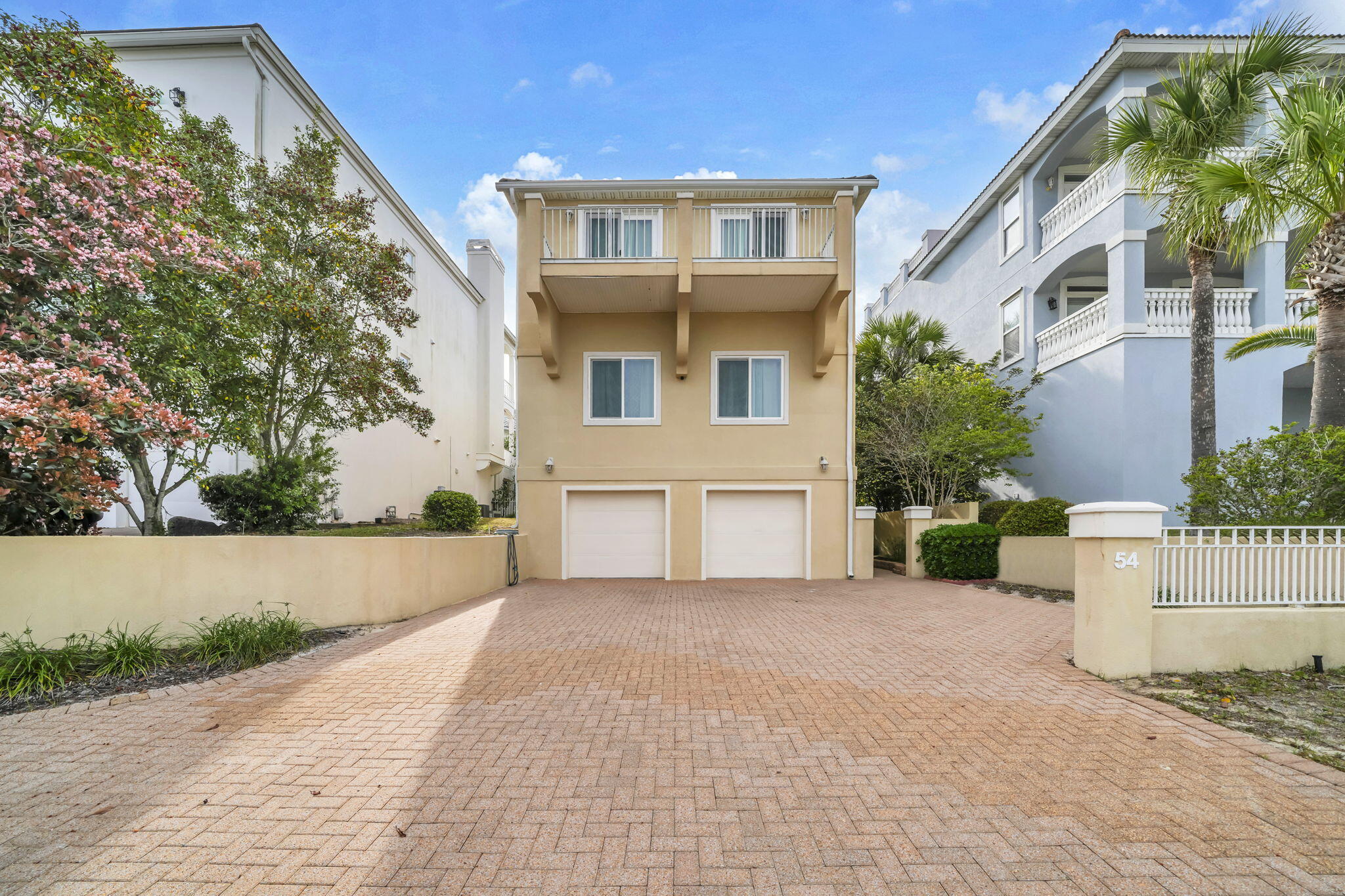 TERRA COTTA TERRACE - Residential