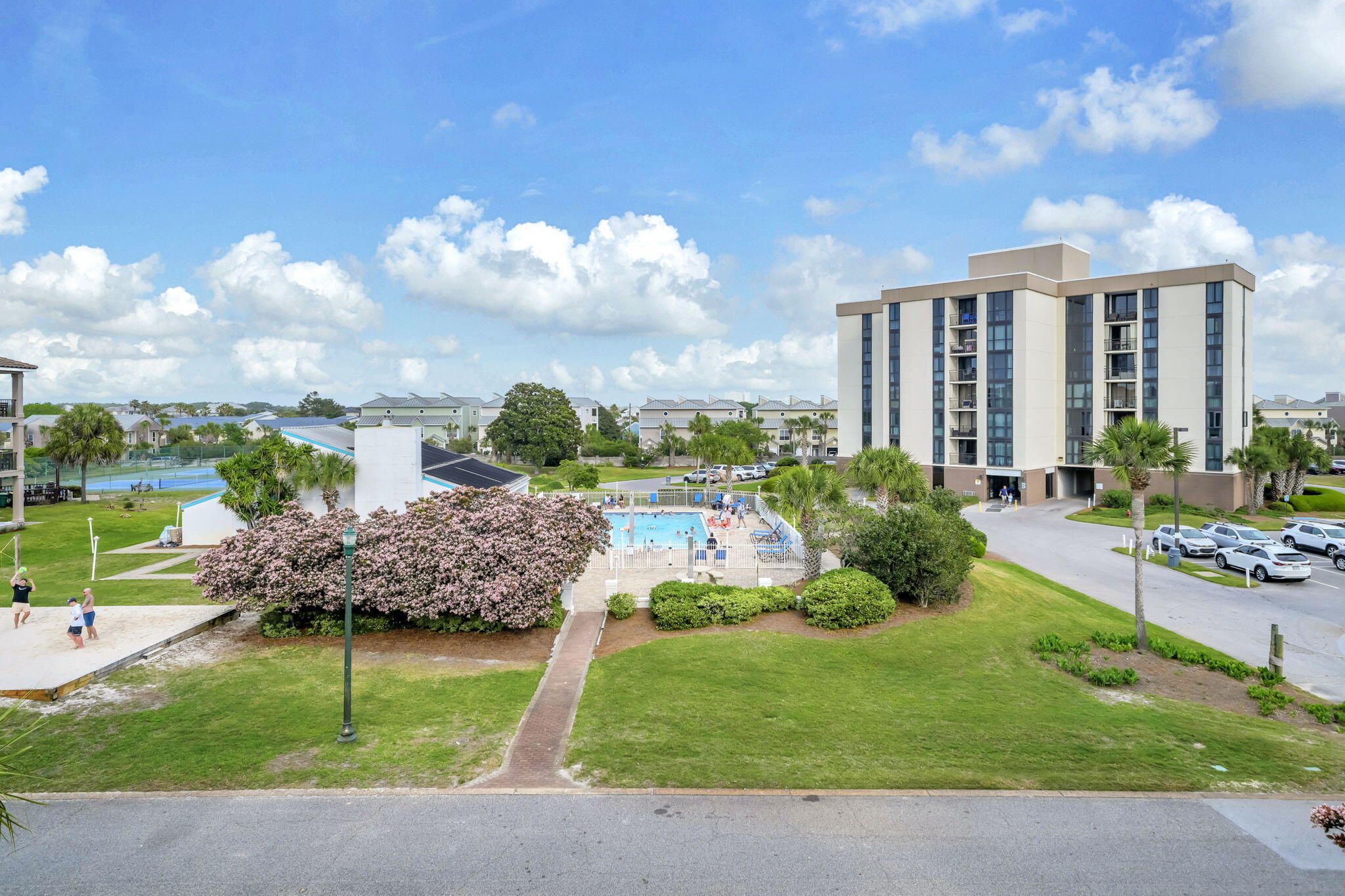TERRA COTTA TERRACE - Residential