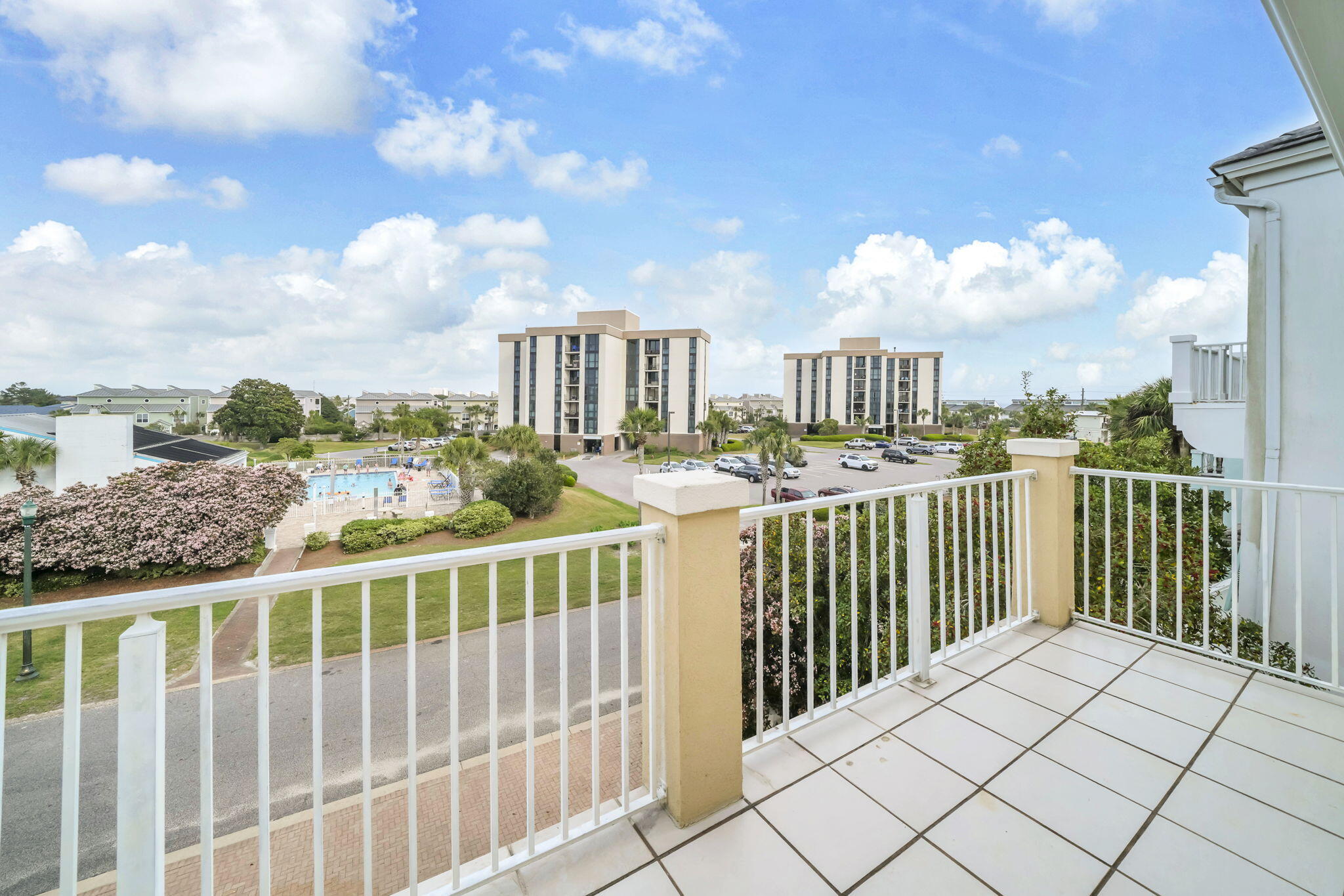 TERRA COTTA TERRACE - Residential