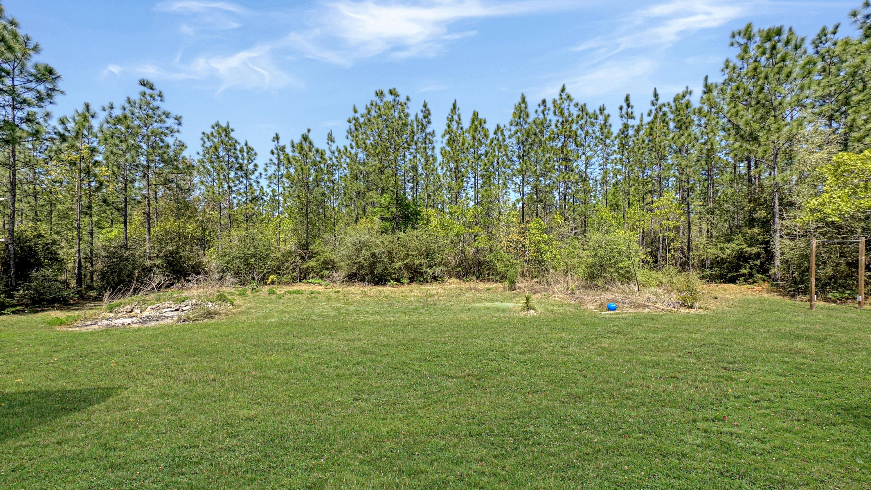 YELLOW RIVER PLANTATION S/D LOT 5 BLK H - Residential