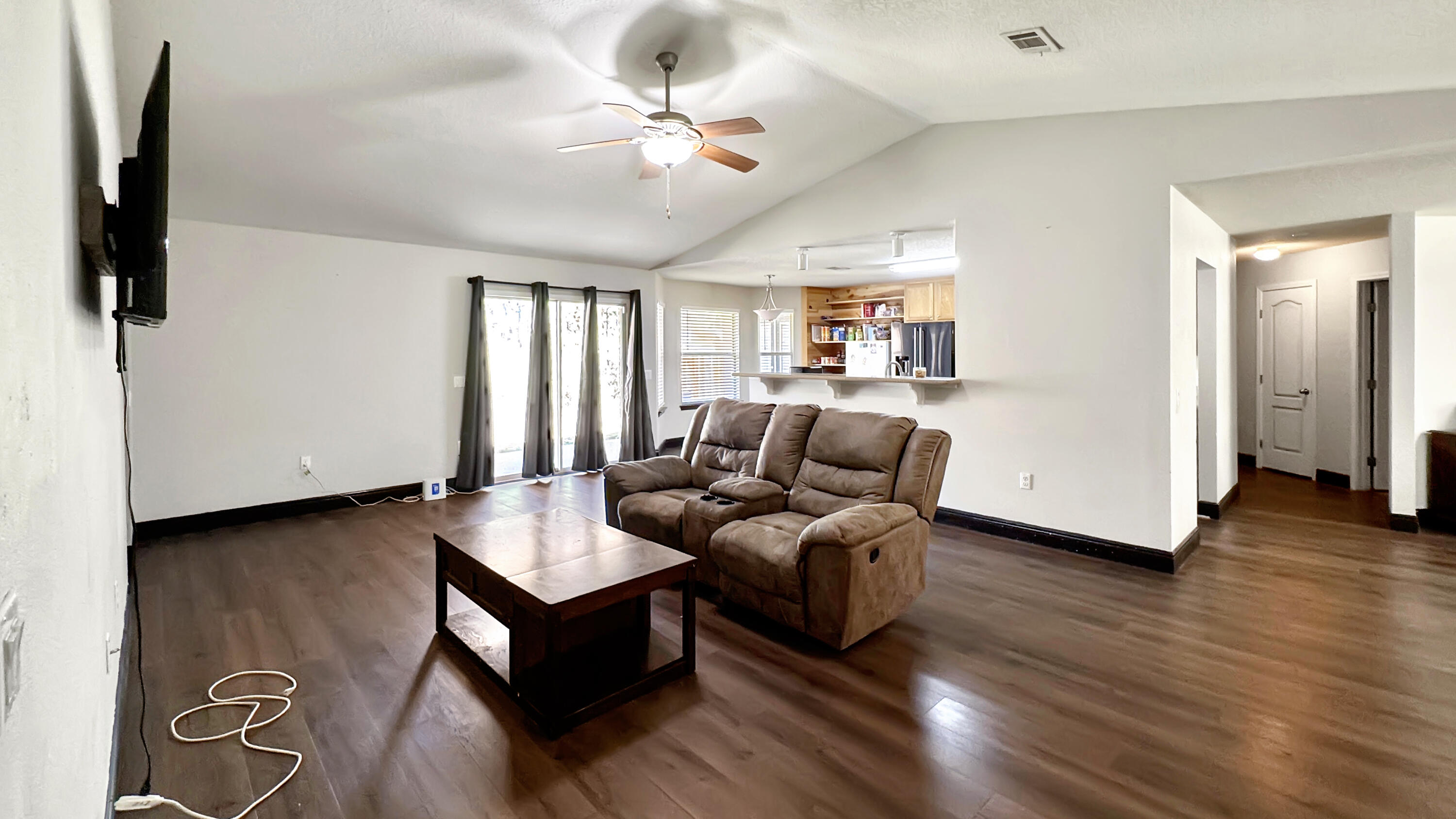 YELLOW RIVER PLANTATION S/D LOT 5 BLK H - Residential