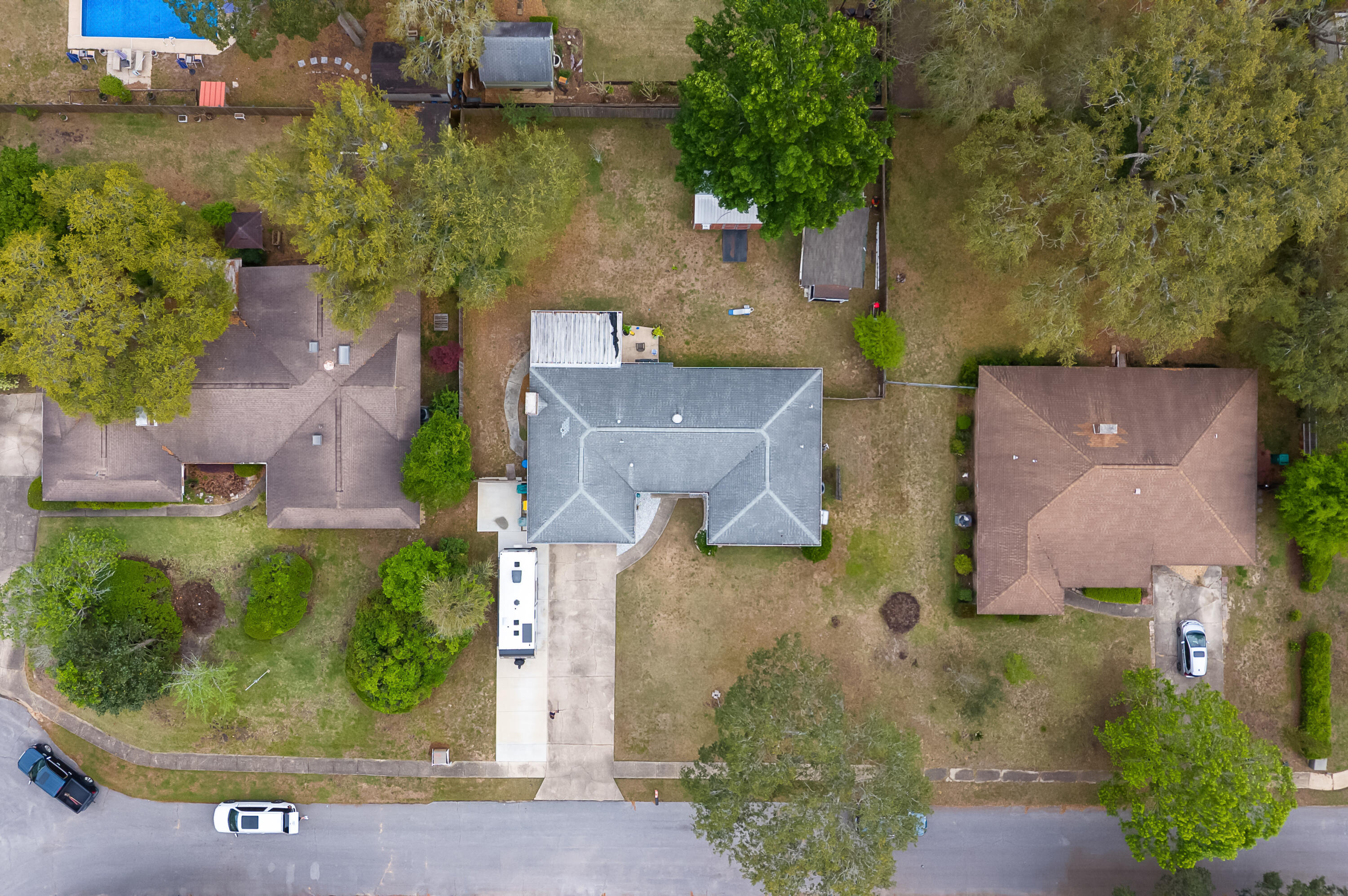 NICEVILLE (222200.00) - Residential