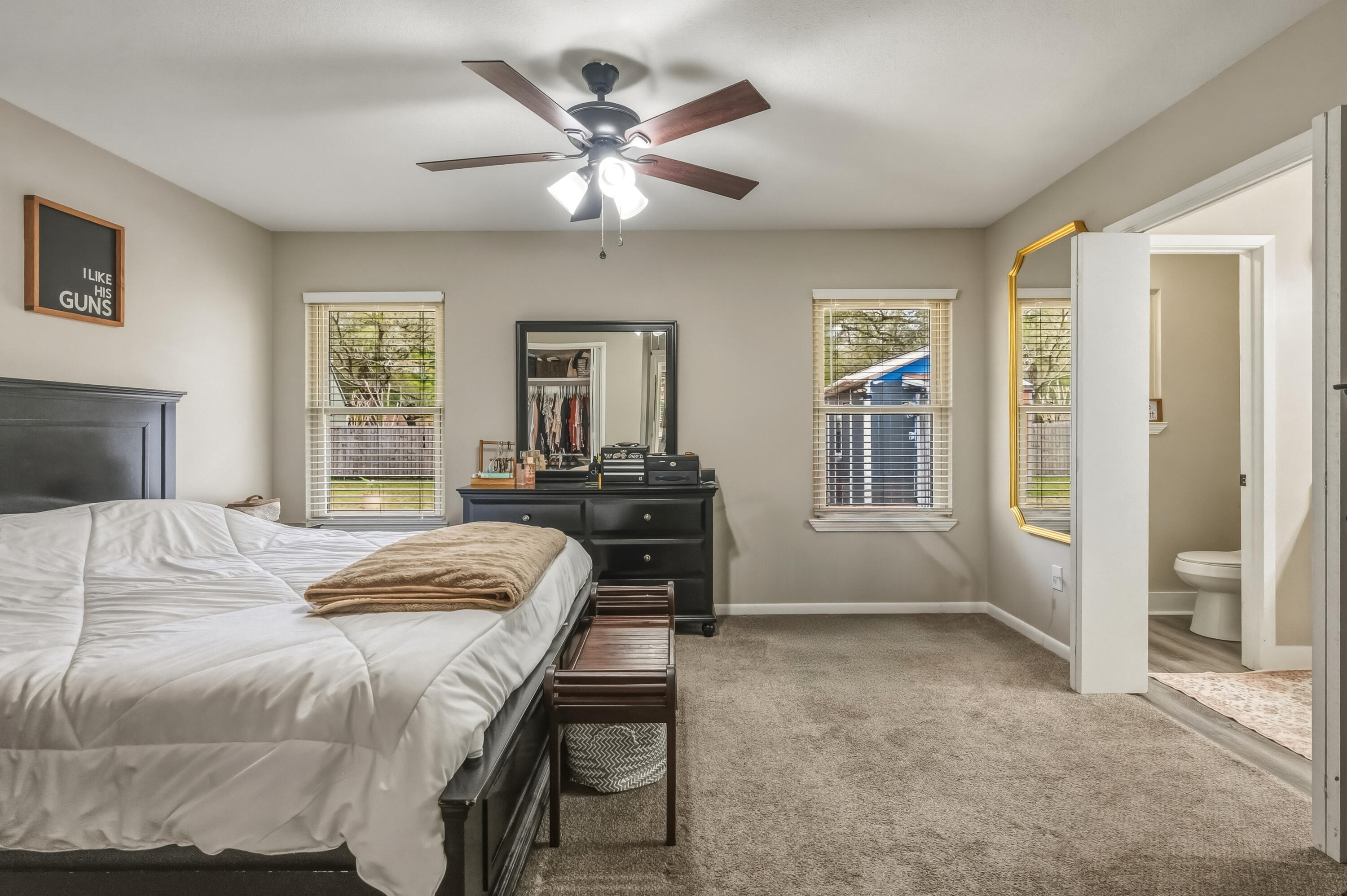 NICEVILLE (222200.00) - Residential