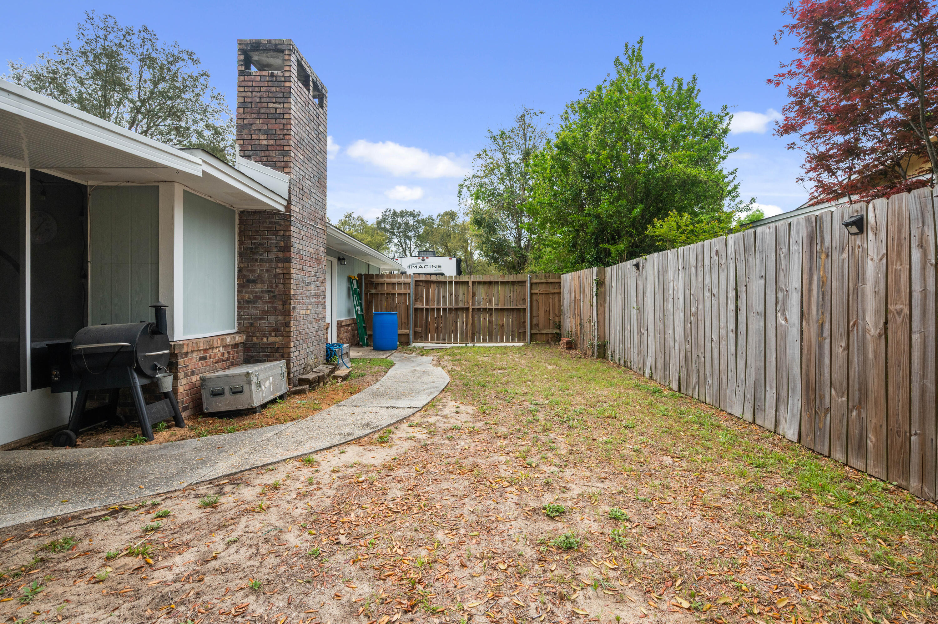 NICEVILLE (222200.00) - Residential