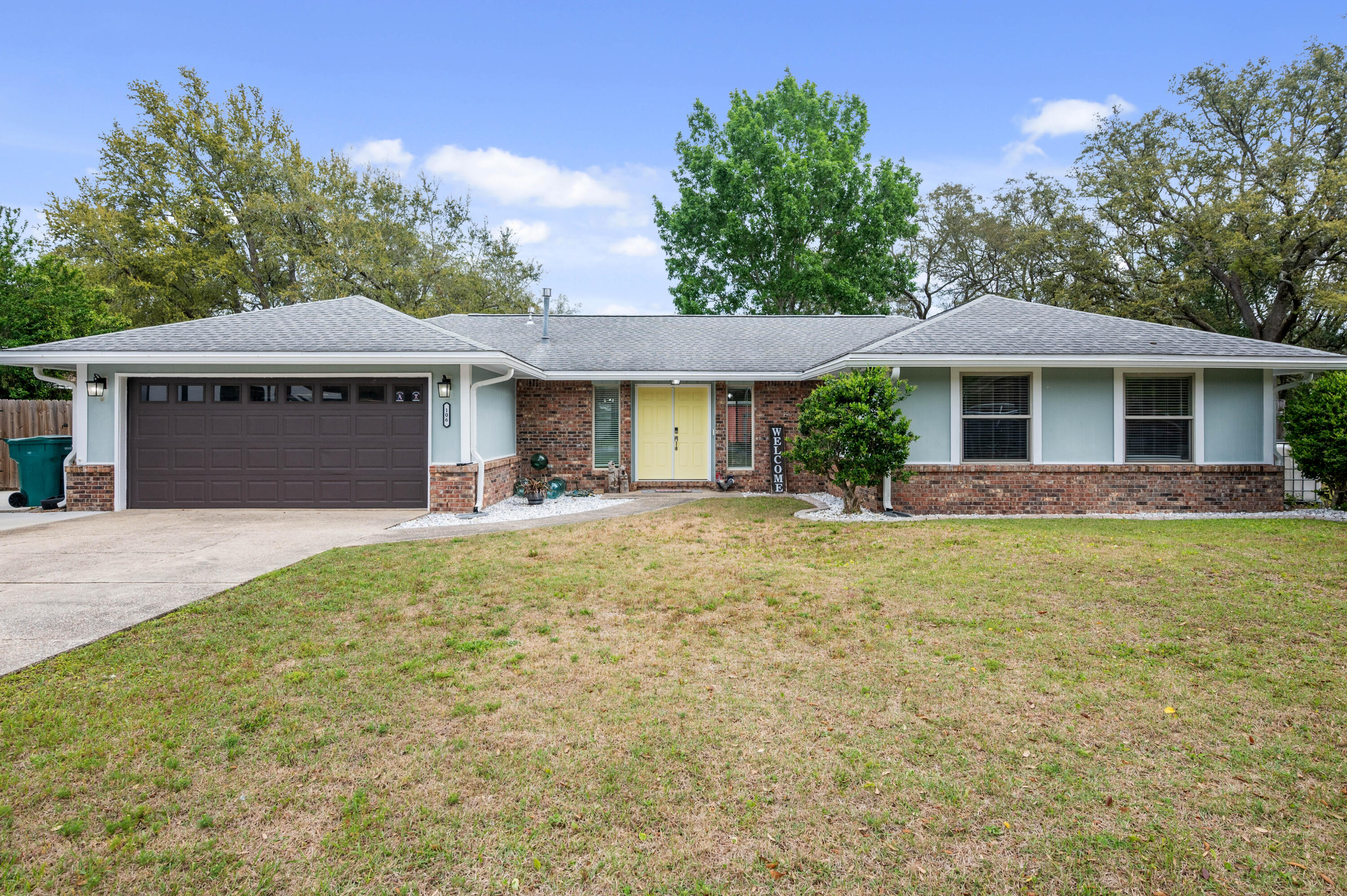 NICEVILLE (222200.00) - Residential