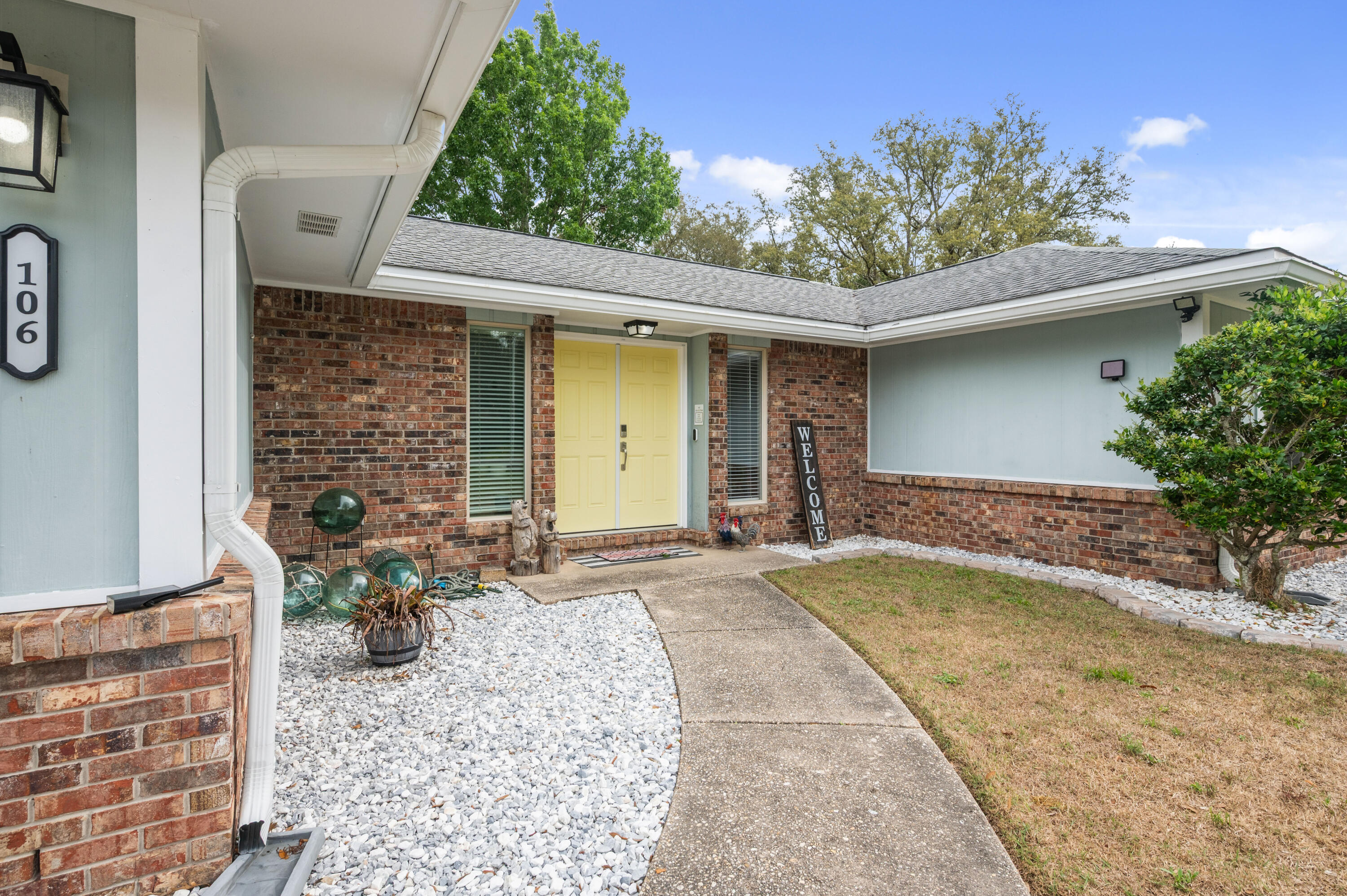 NICEVILLE (222200.00) - Residential