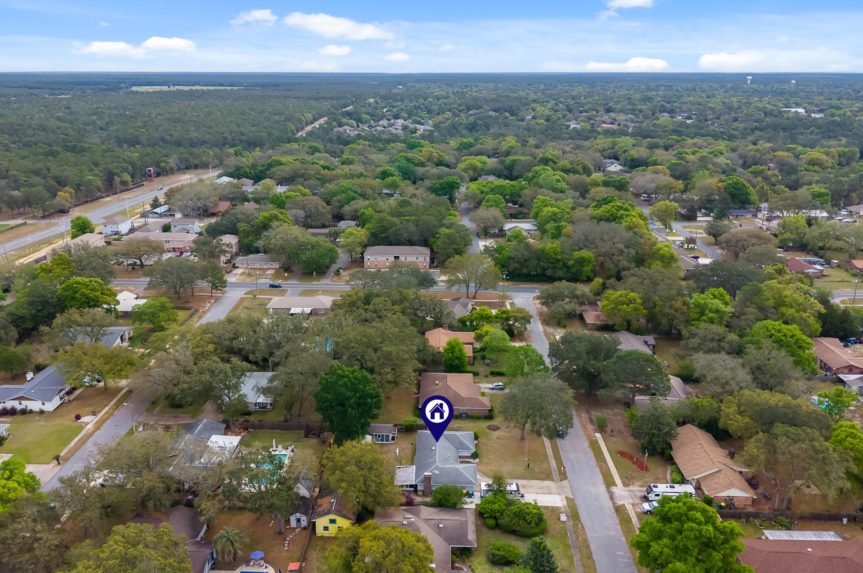 NICEVILLE (222200.00) - Residential