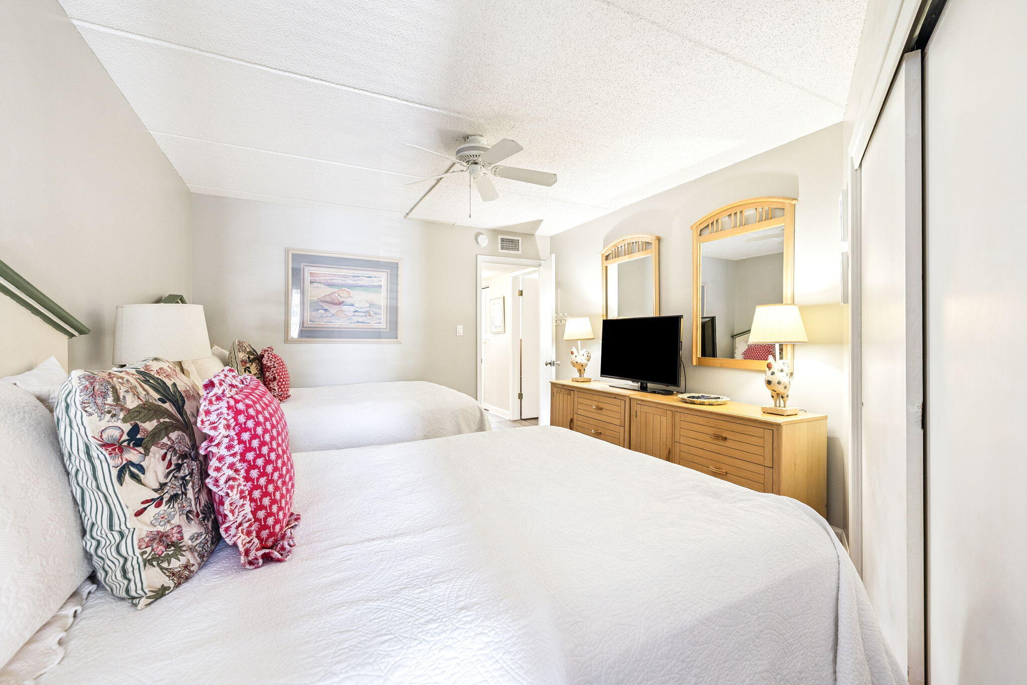 SILVER DUNES CONDO - Residential