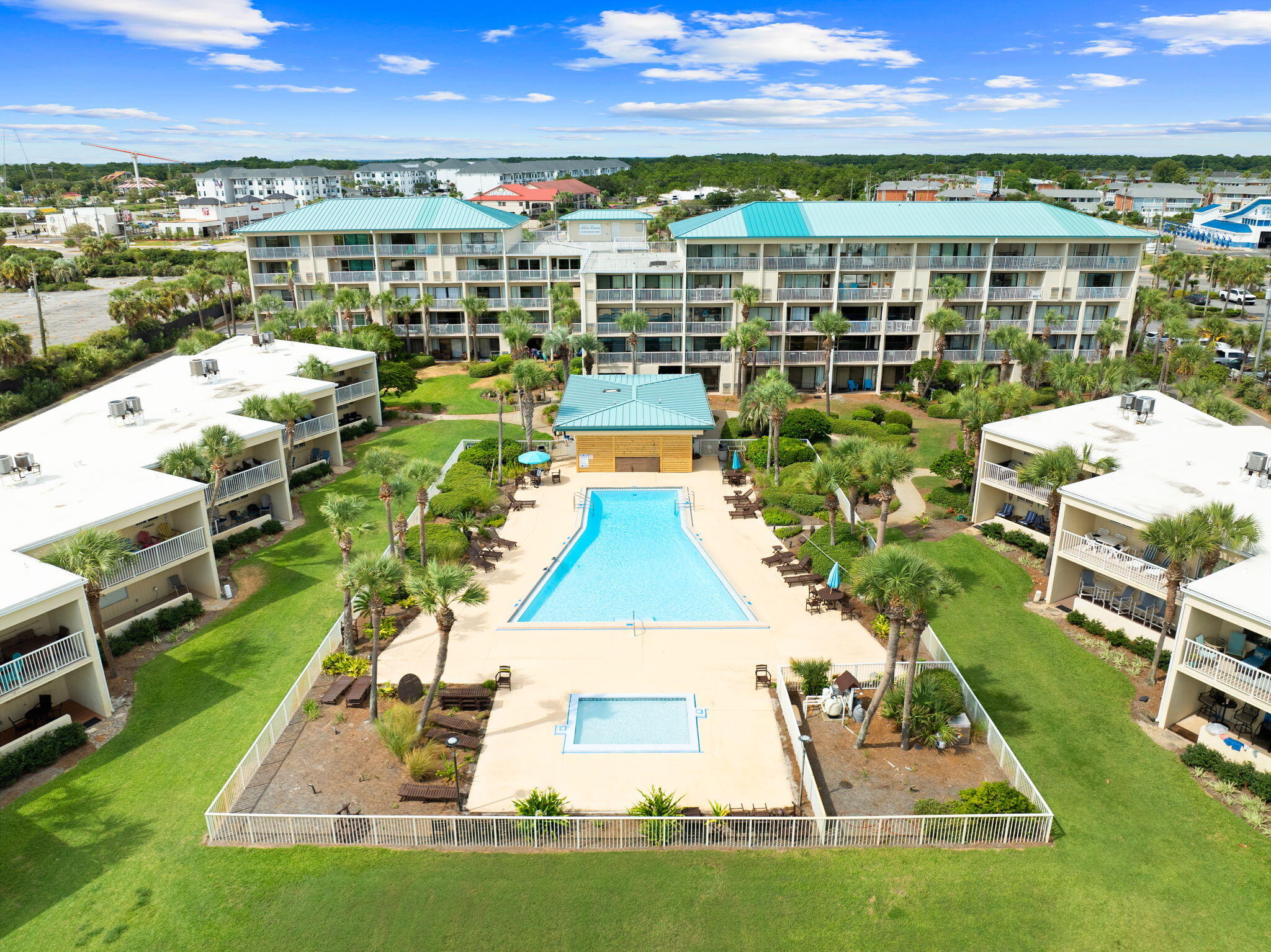 SILVER DUNES CONDO - Residential