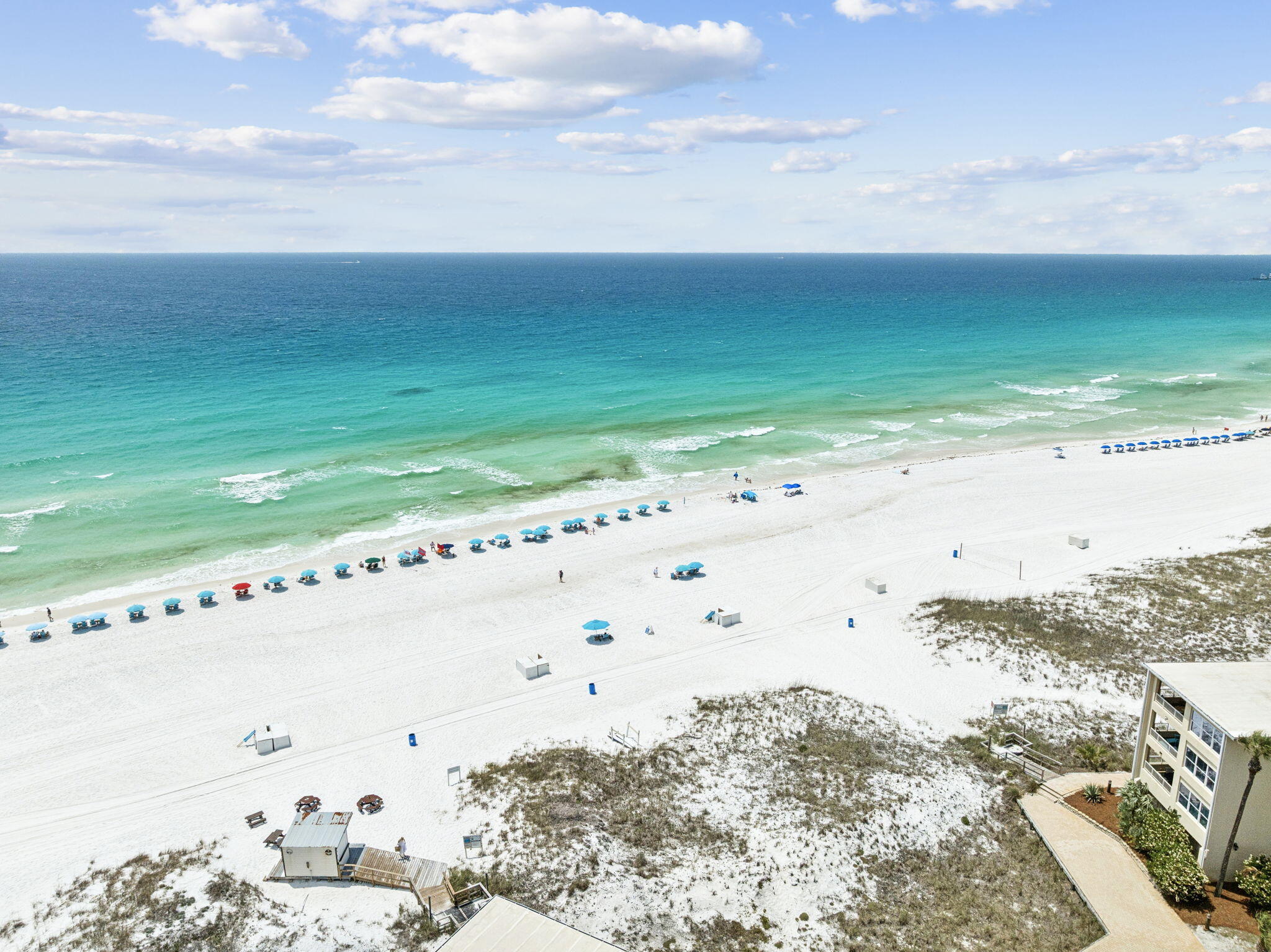SILVER DUNES CONDO - Residential