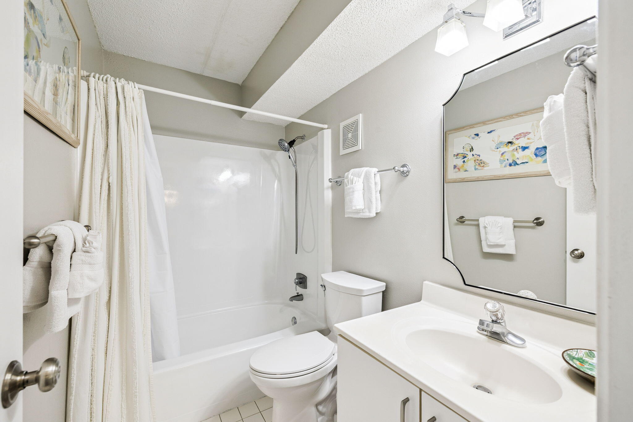SILVER DUNES CONDO - Residential