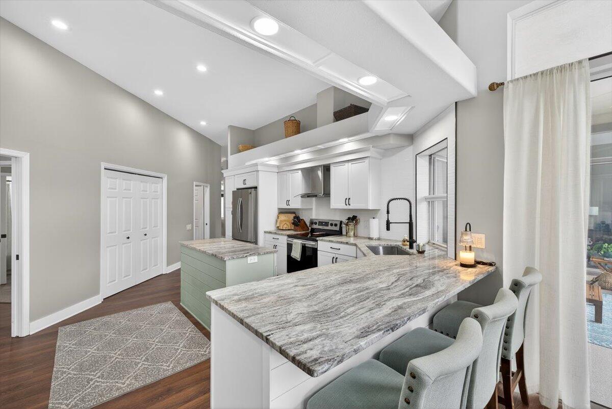 SUNSET BEACH PH 2 BLUEWATER BAY - Residential