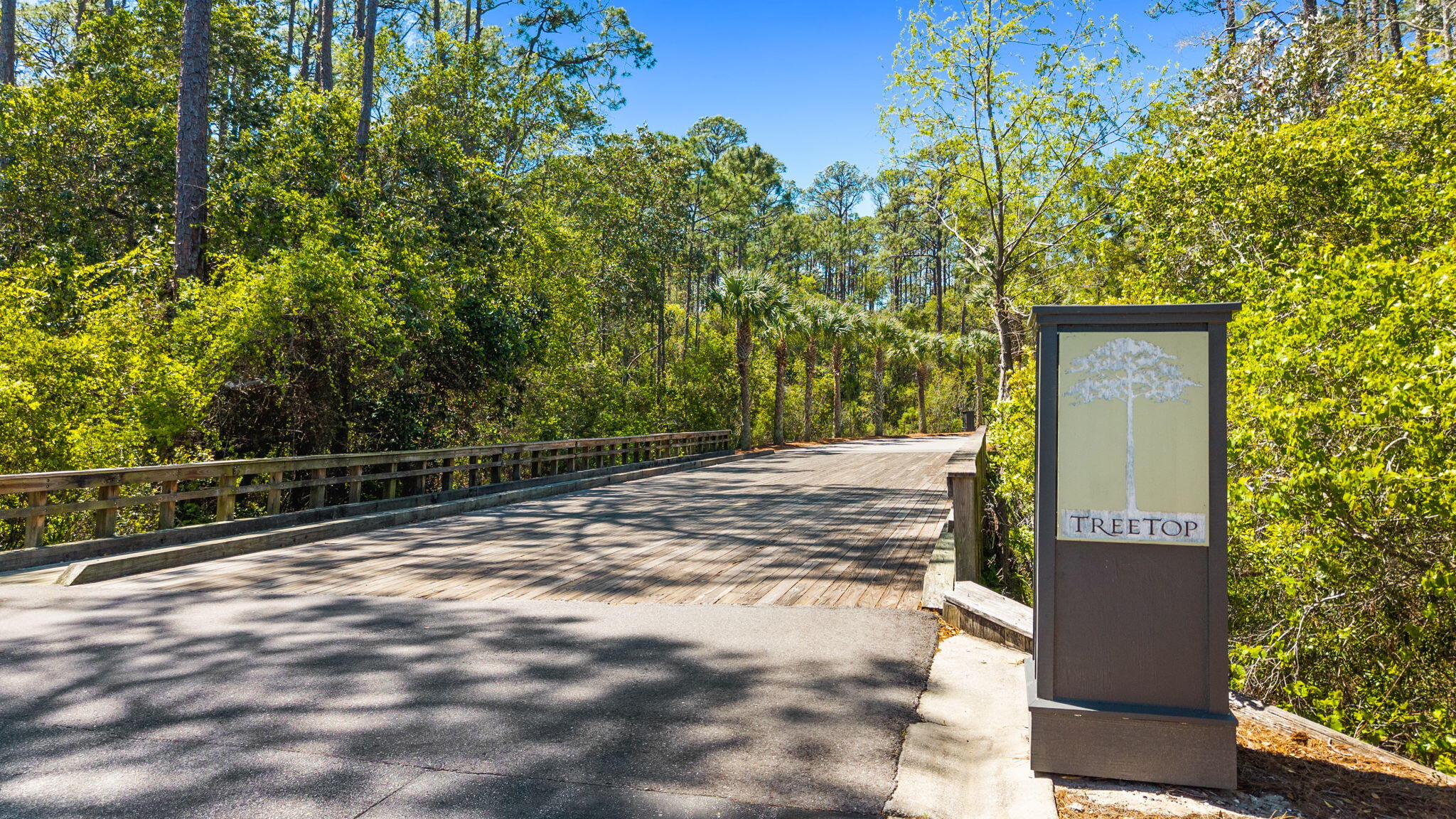 TREETOP S/D - Residential