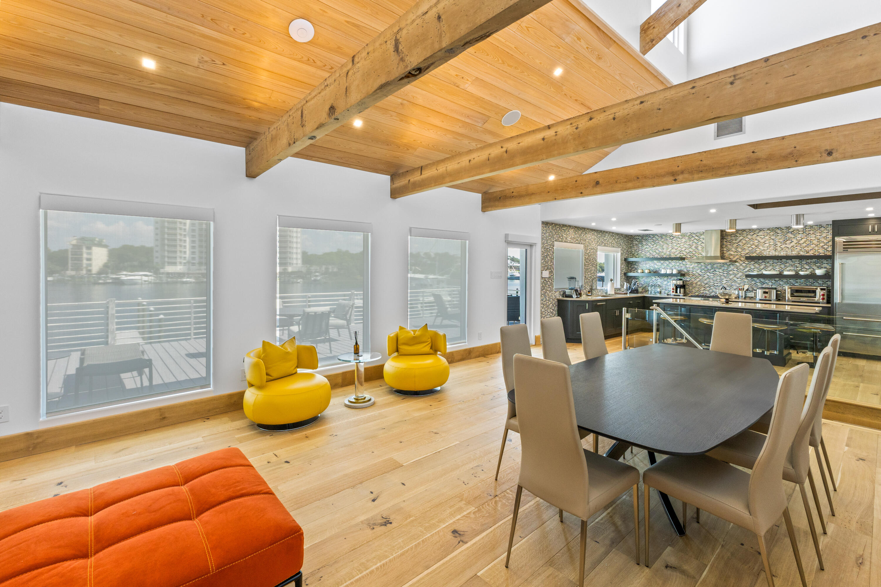 HOLIDAY ISLE - Residential