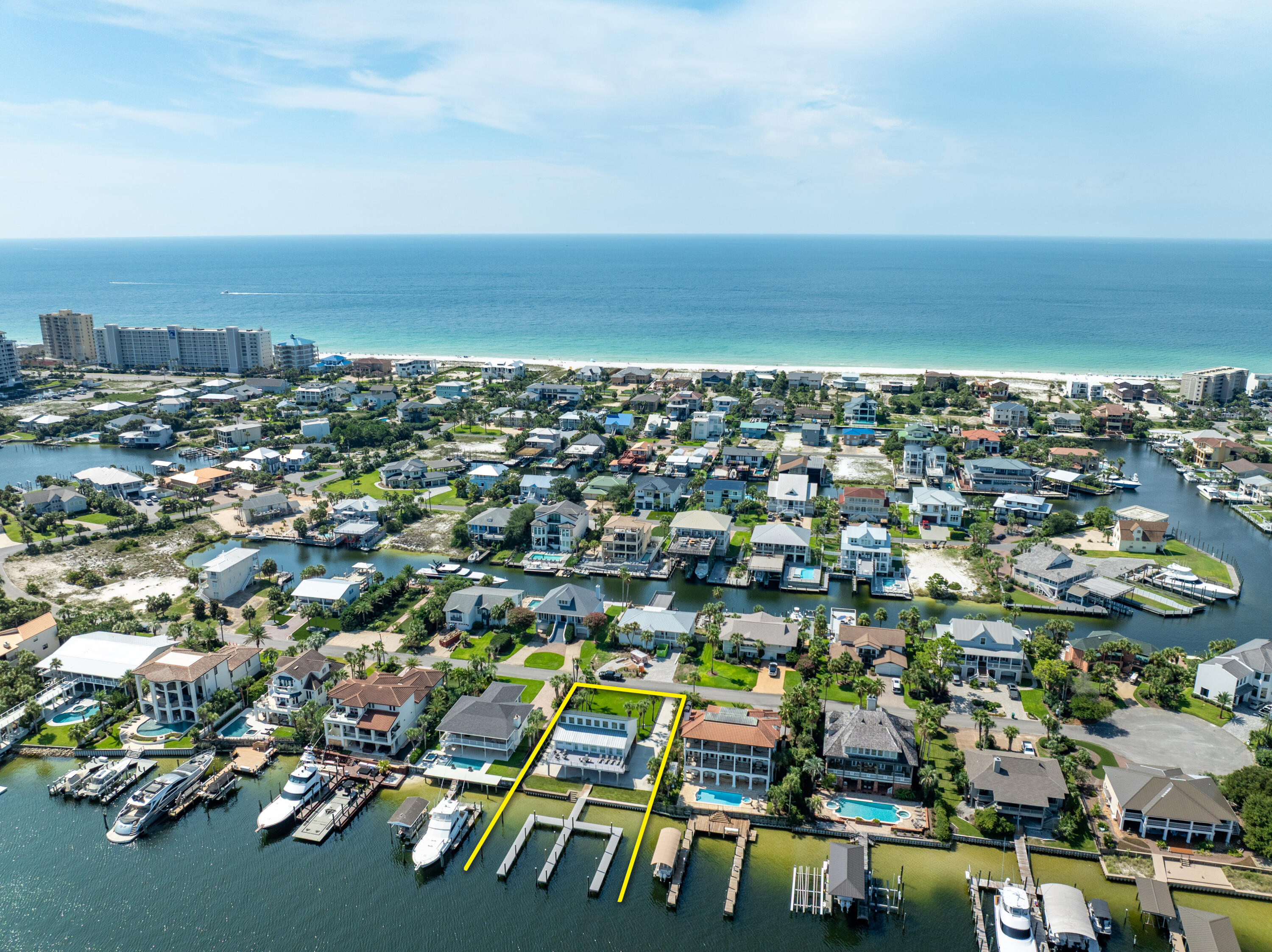 HOLIDAY ISLE - Residential