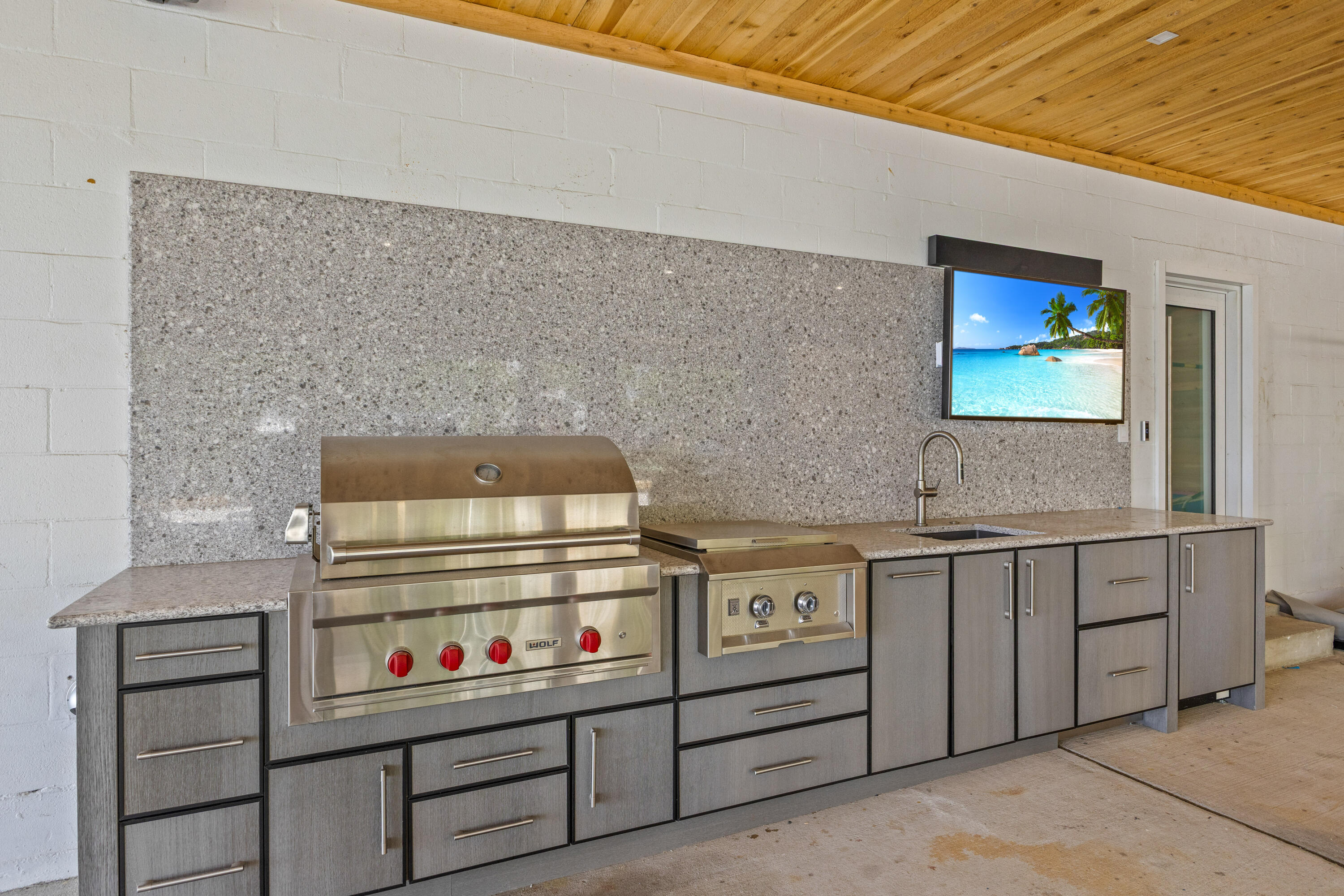 HOLIDAY ISLE - Residential