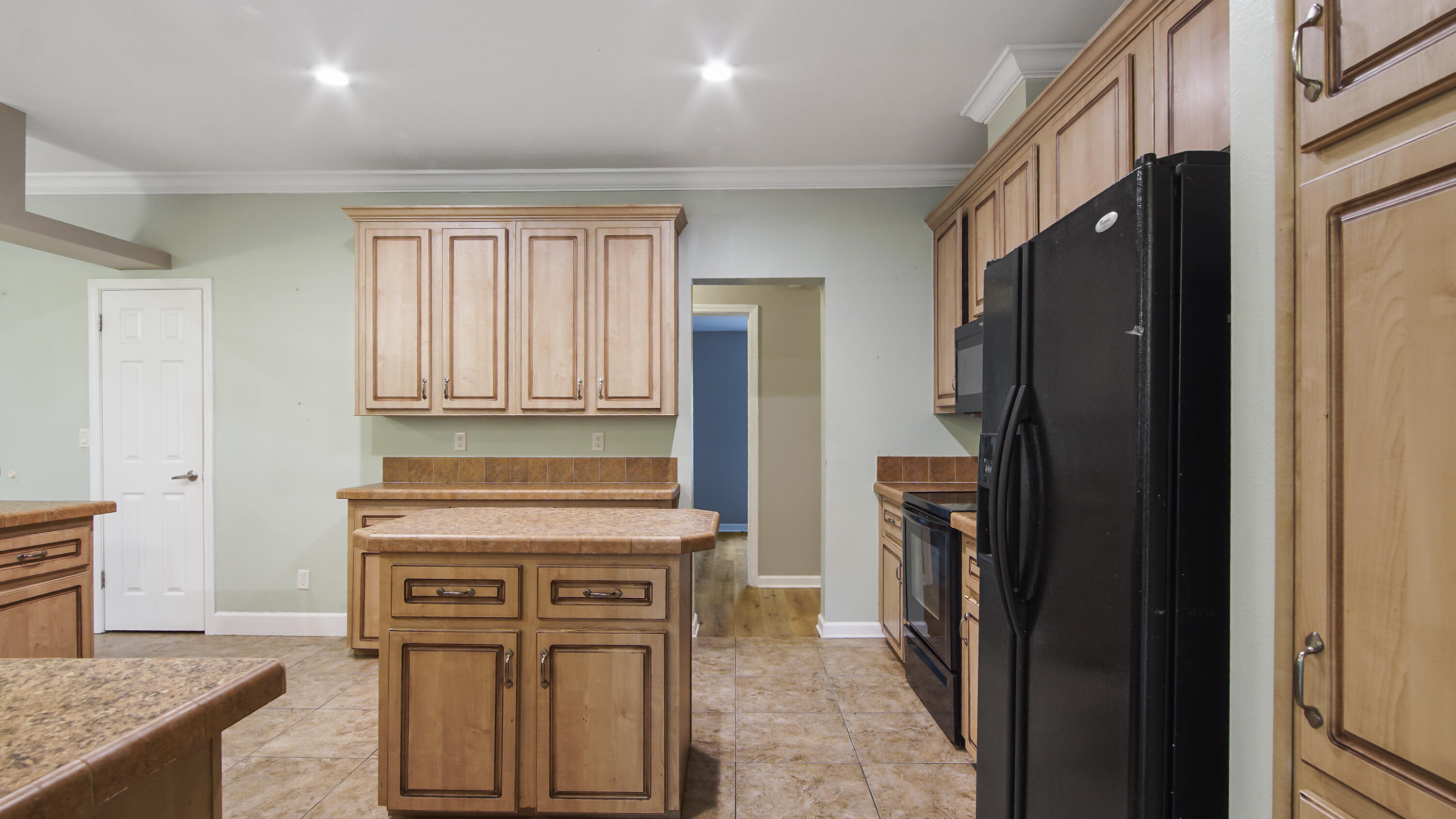 NO RECORDED SUBDIVISION - Residential