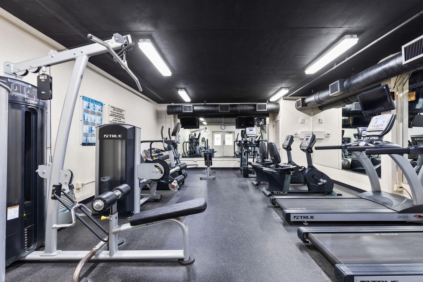 STERLING SHORES - Residential