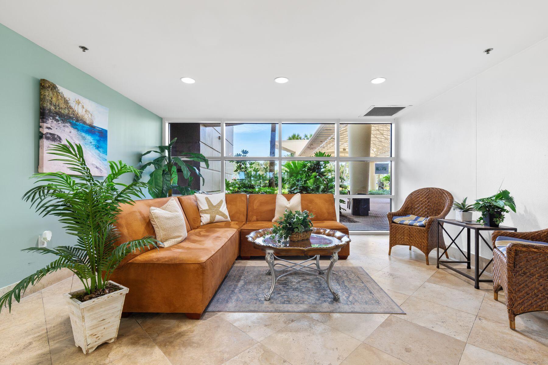 STERLING SHORES - Residential