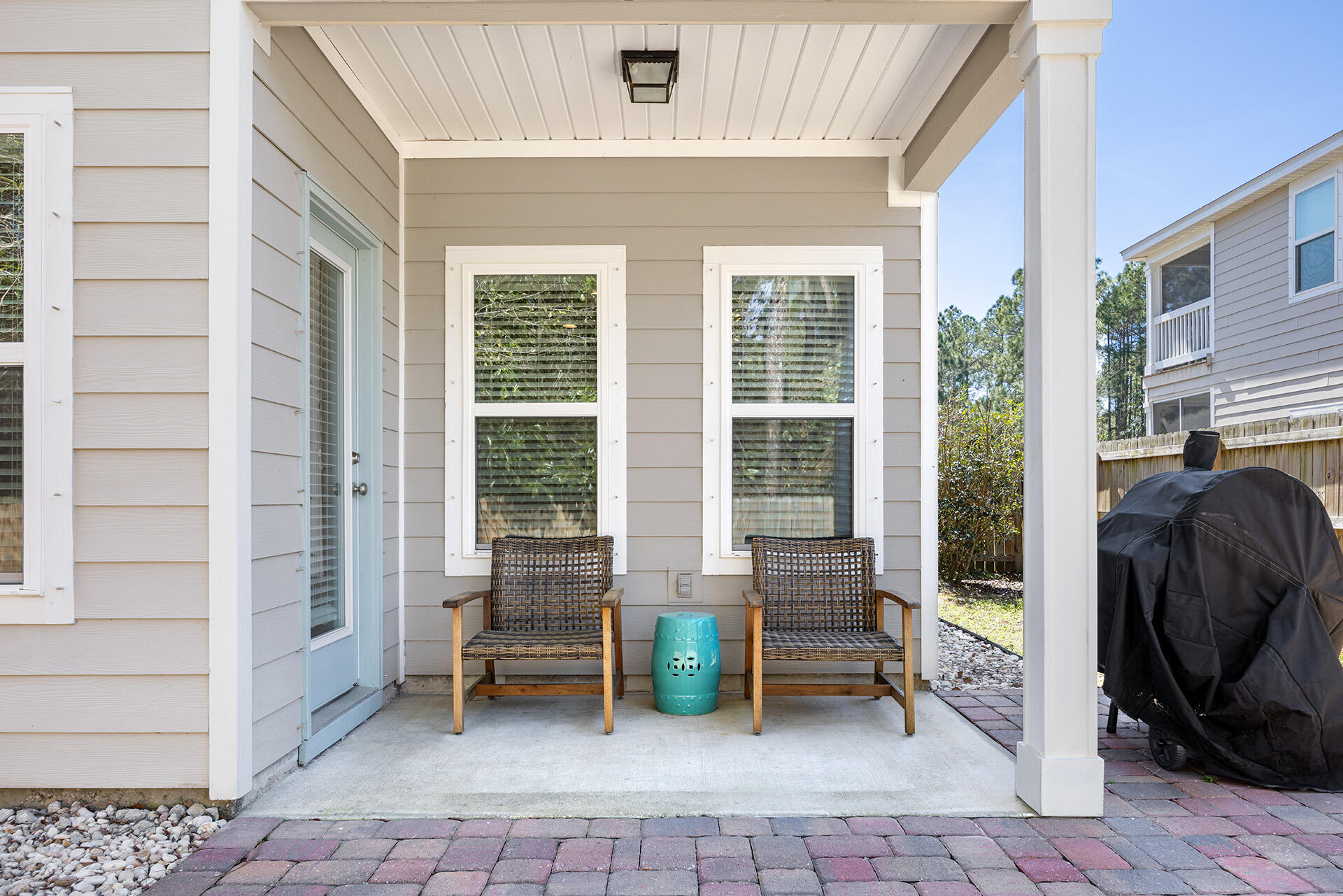 TRANQUILITY BY THE BAY - Residential