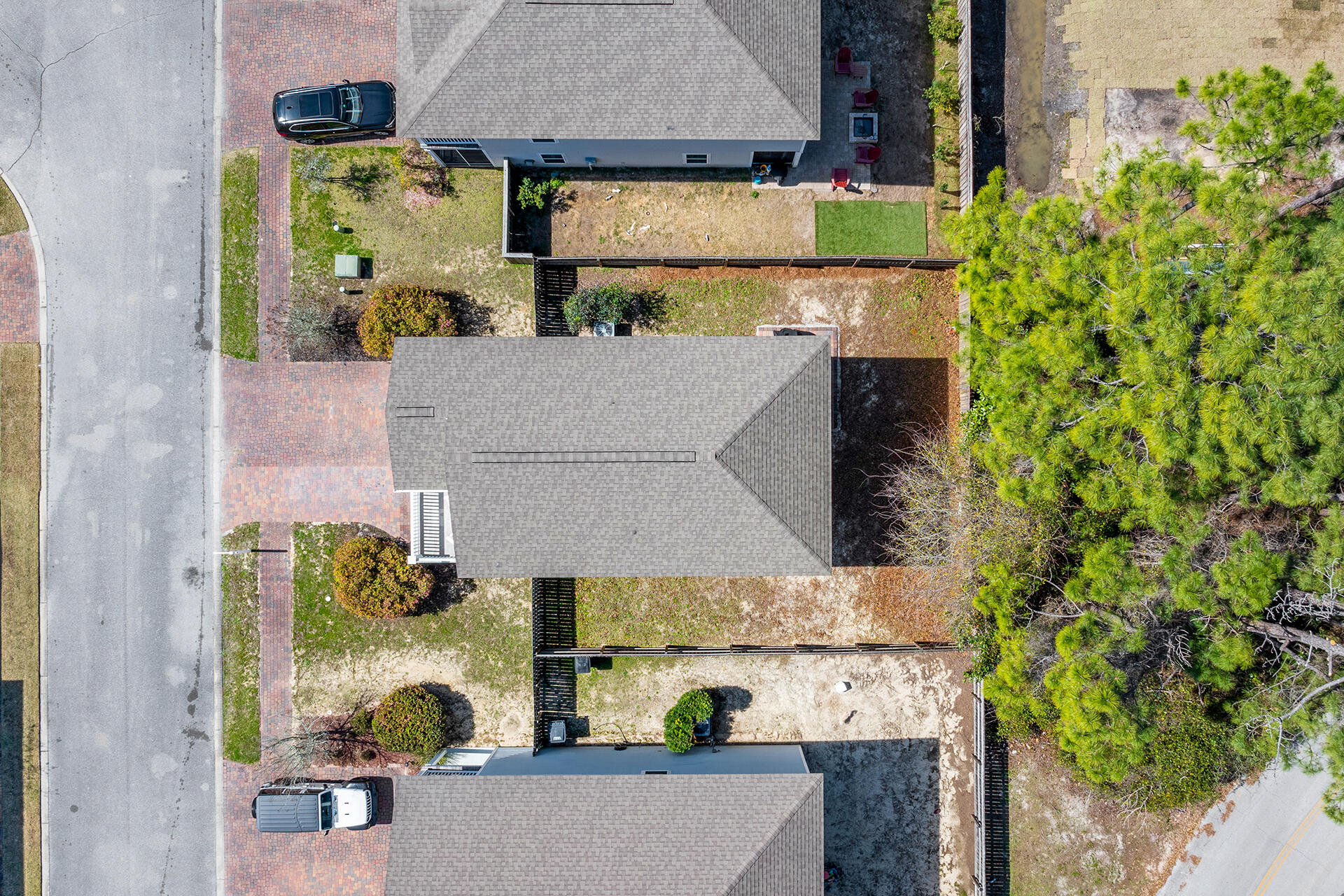 TRANQUILITY BY THE BAY - Residential