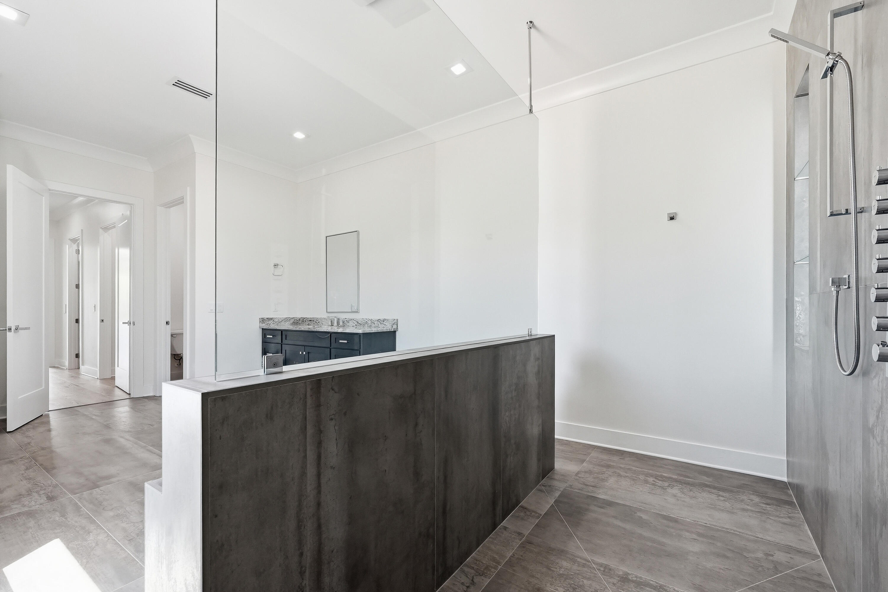 Yacht Club Cove - Residential