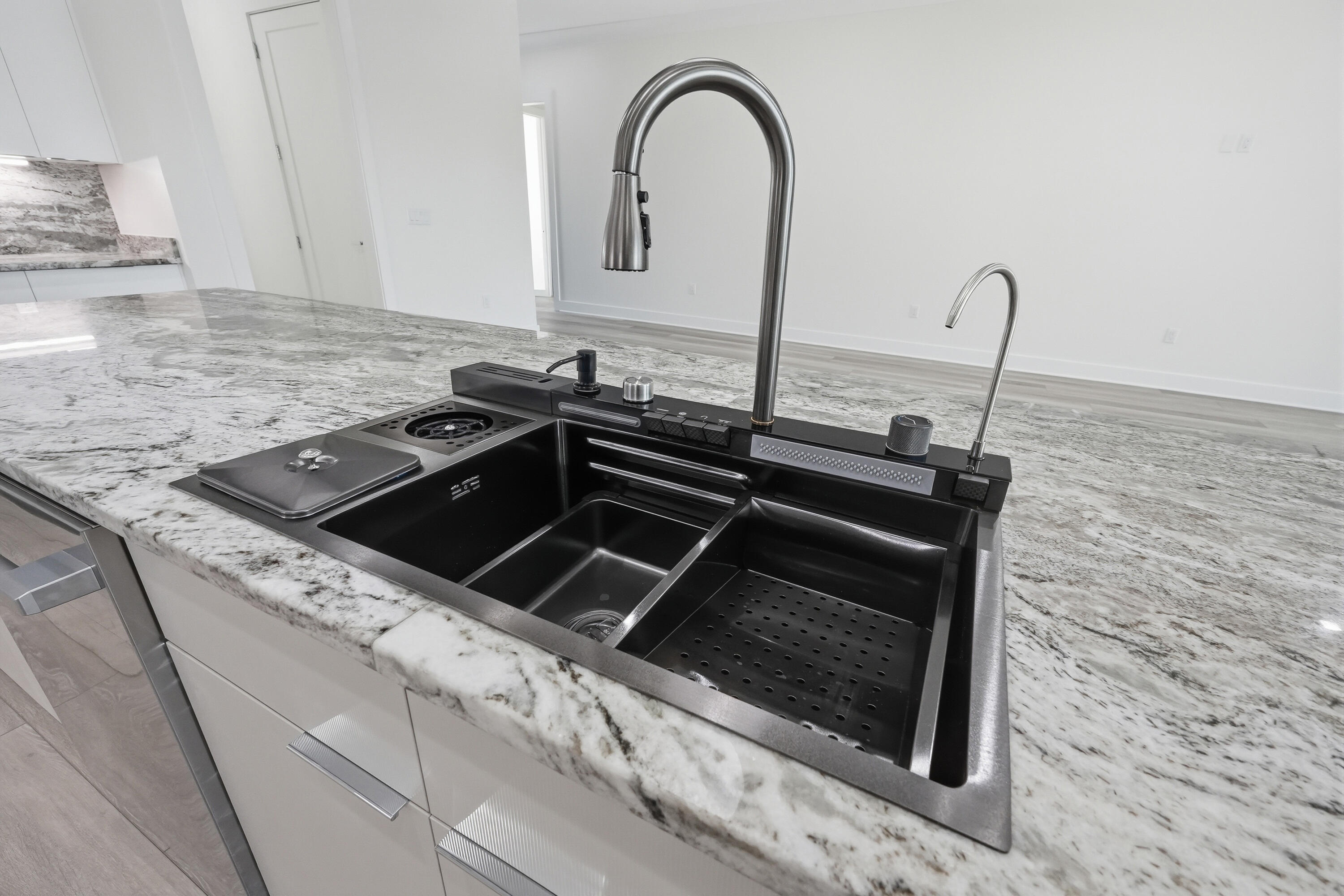 Yacht Club Cove - Residential