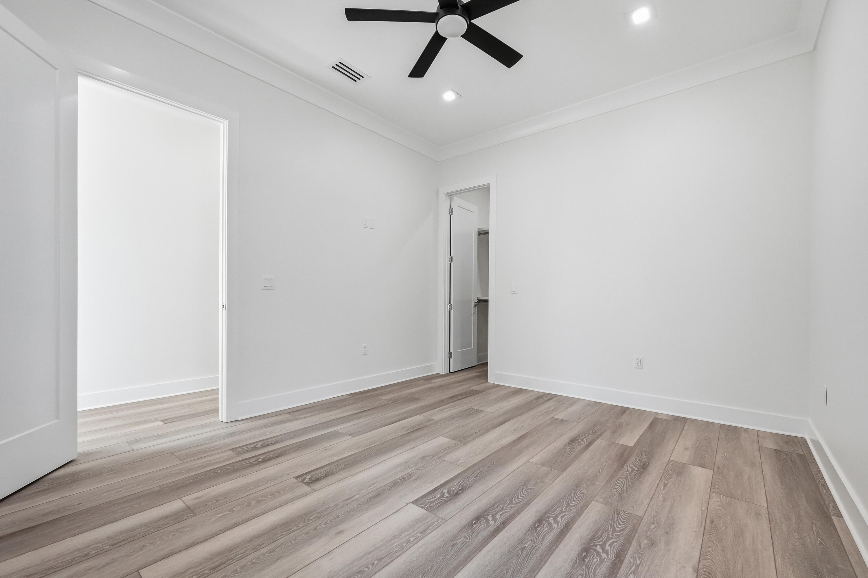 Yacht Club Cove - Residential