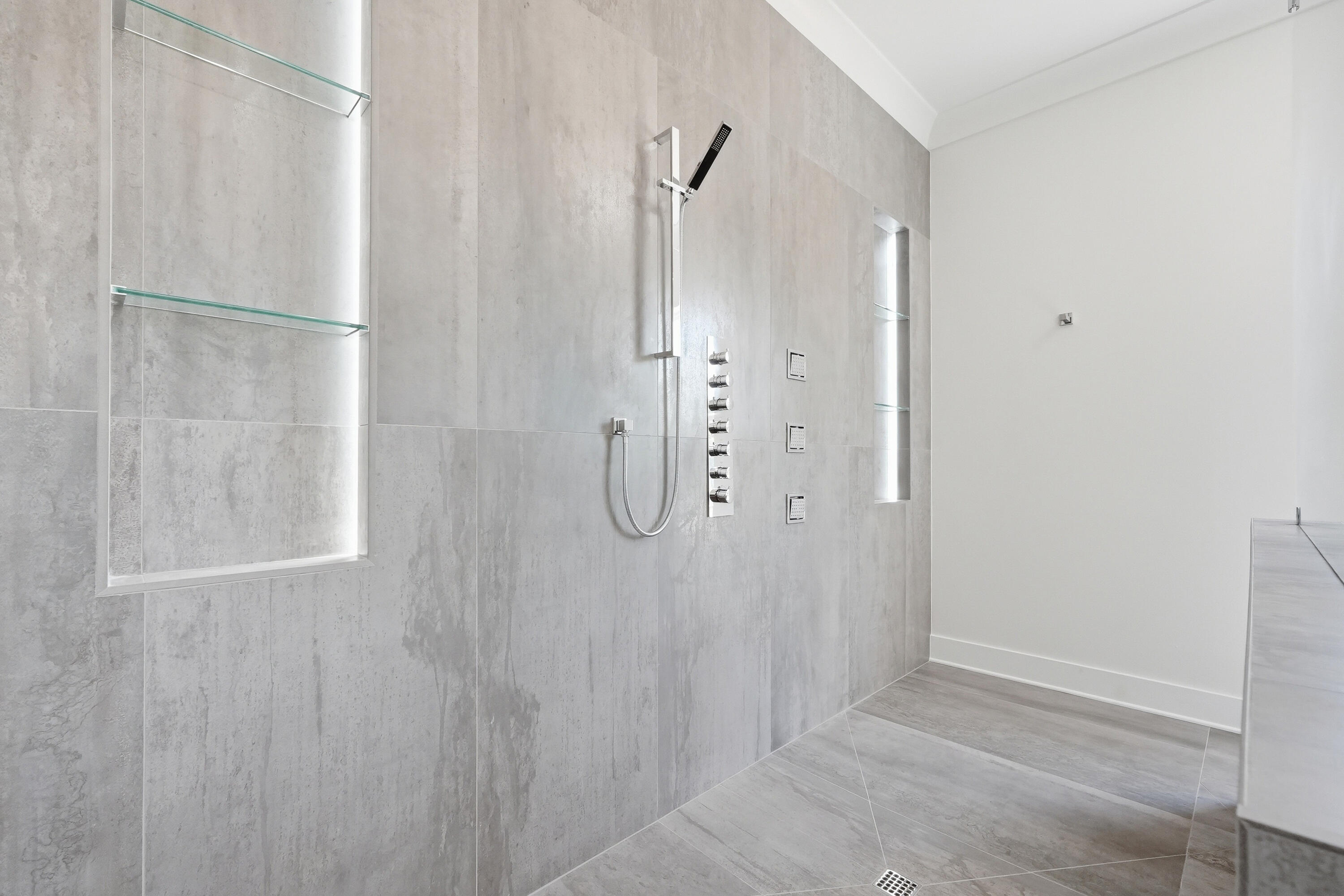 Yacht Club Cove - Residential