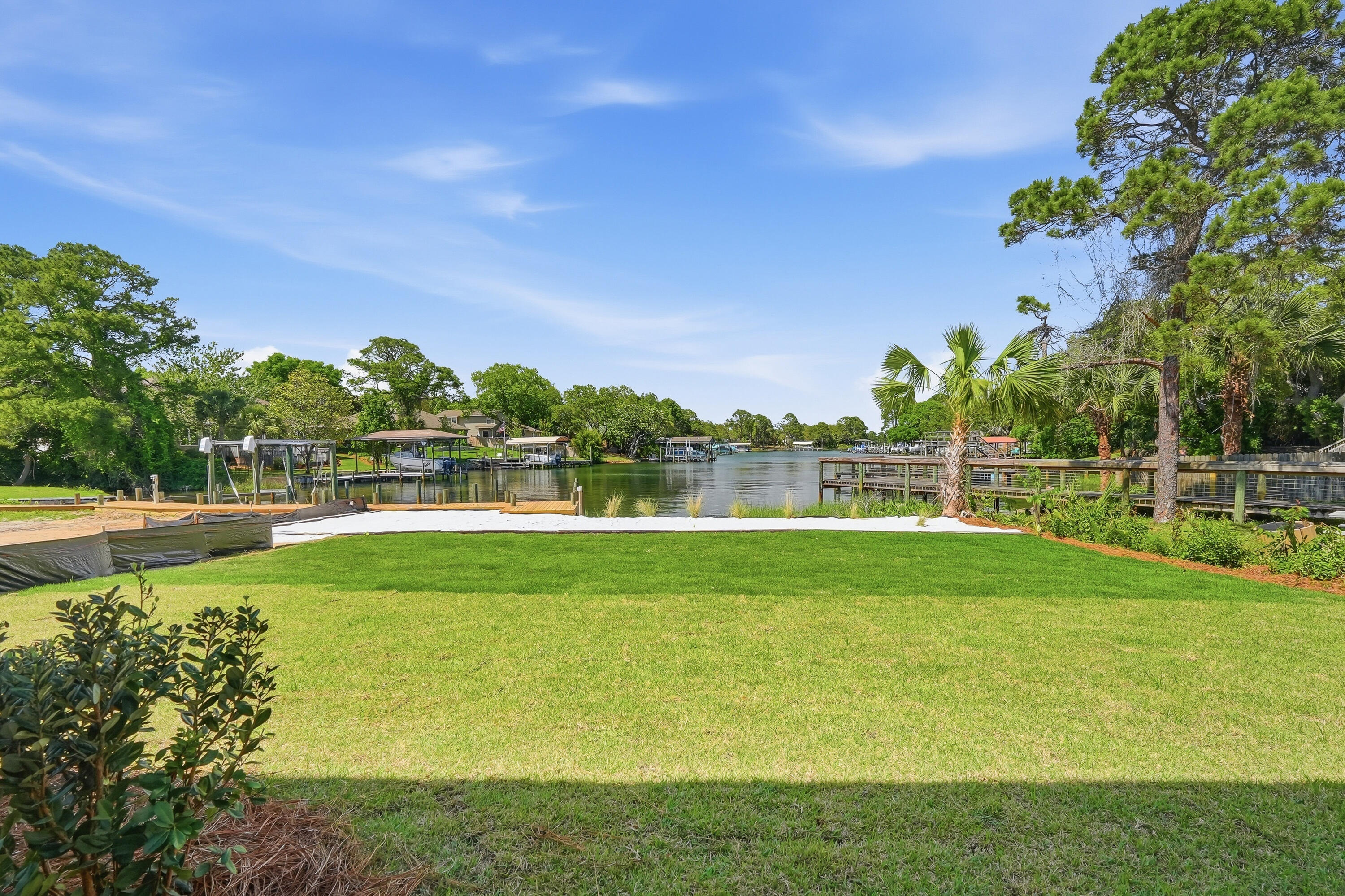 Yacht Club Cove - Residential