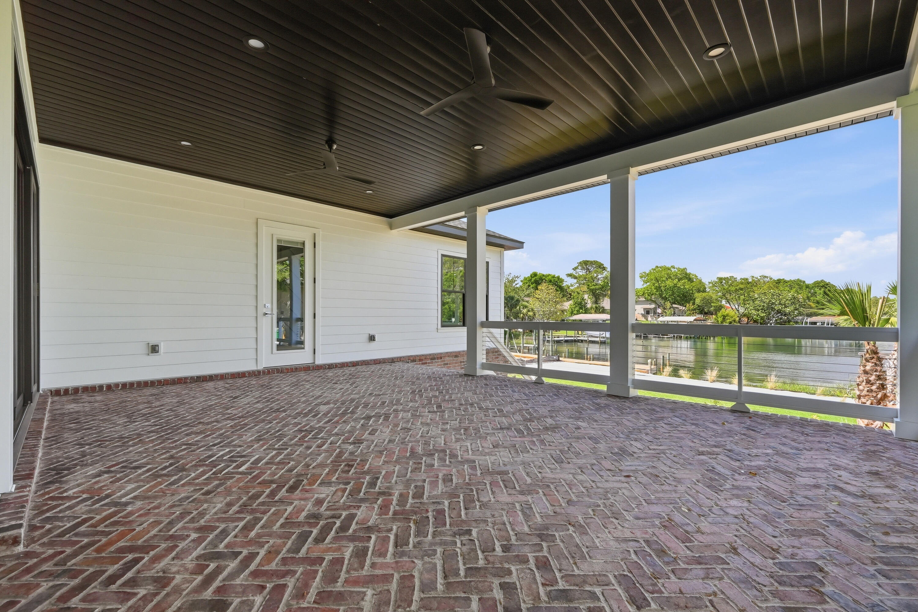 Yacht Club Cove - Residential