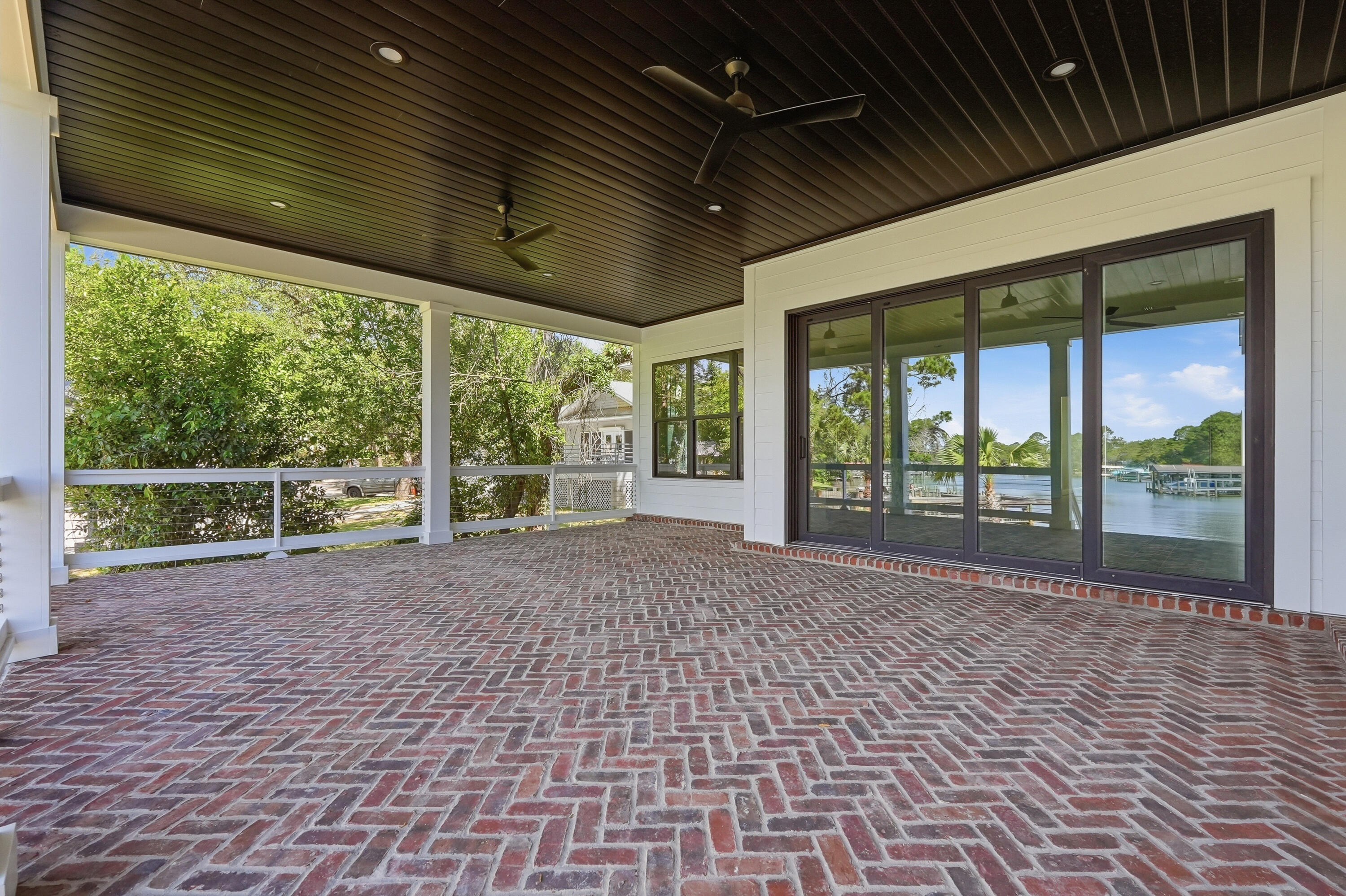 Yacht Club Cove - Residential