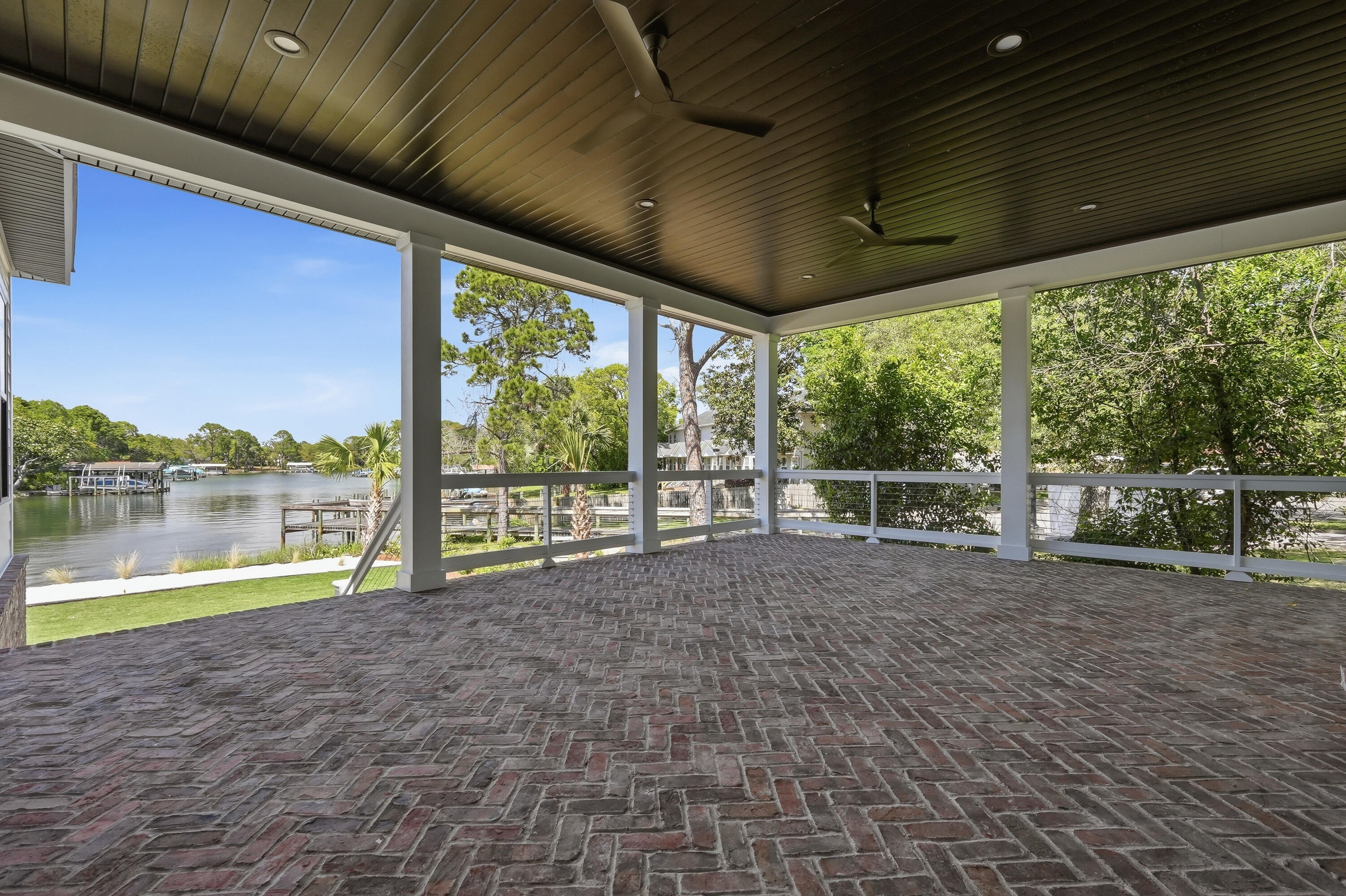 Yacht Club Cove - Residential