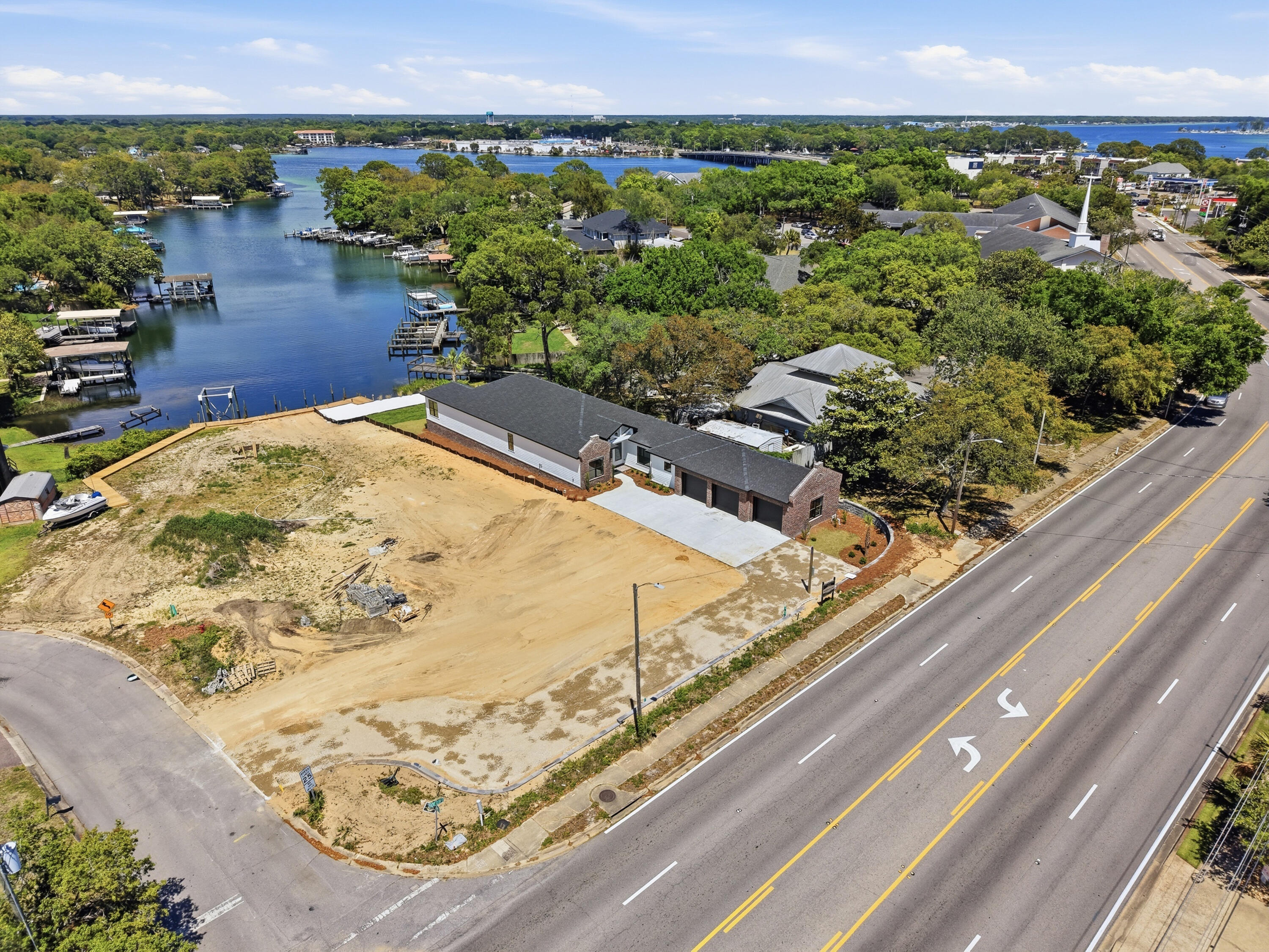 Yacht Club Cove - Residential