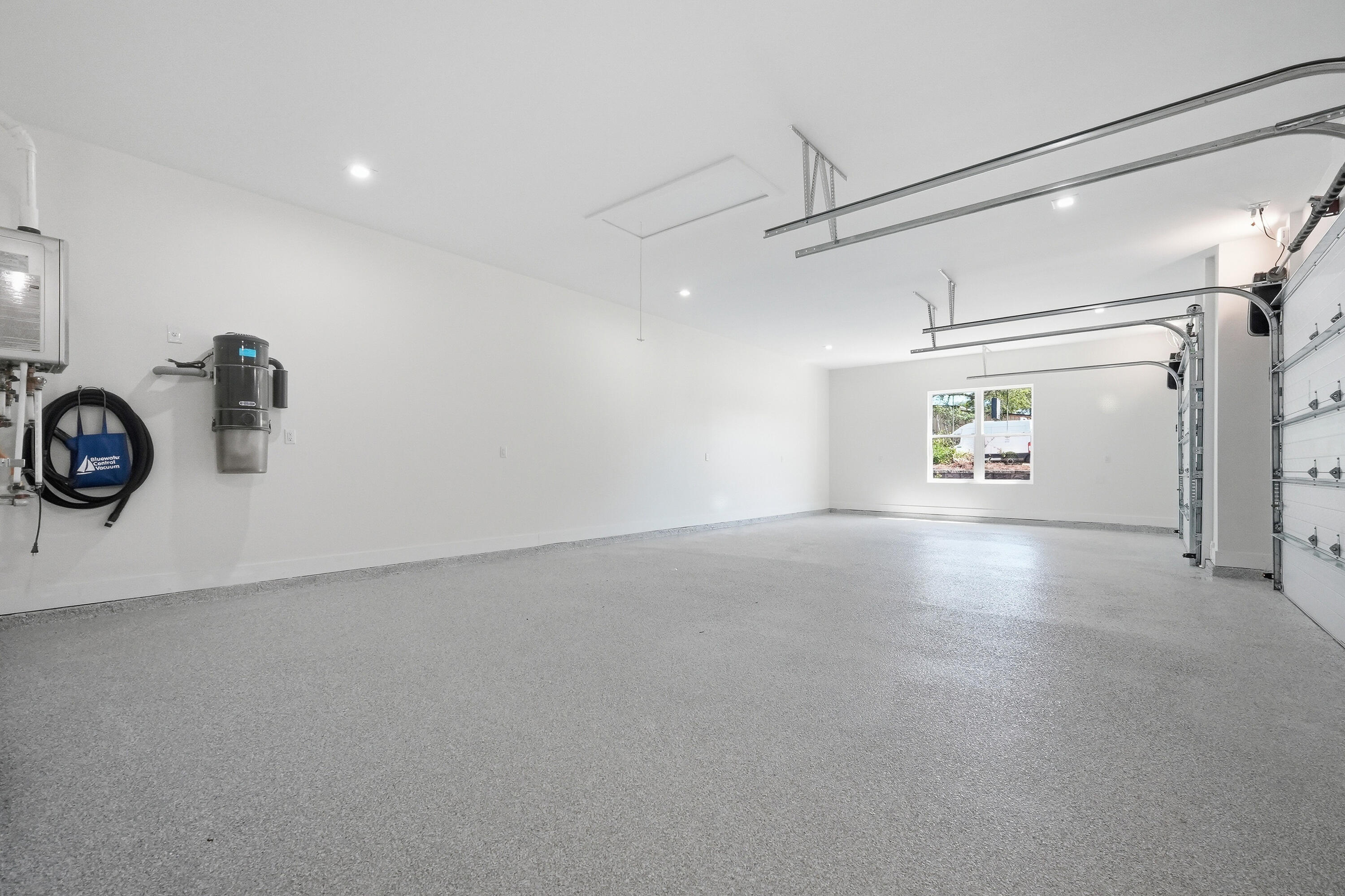 Yacht Club Cove - Residential