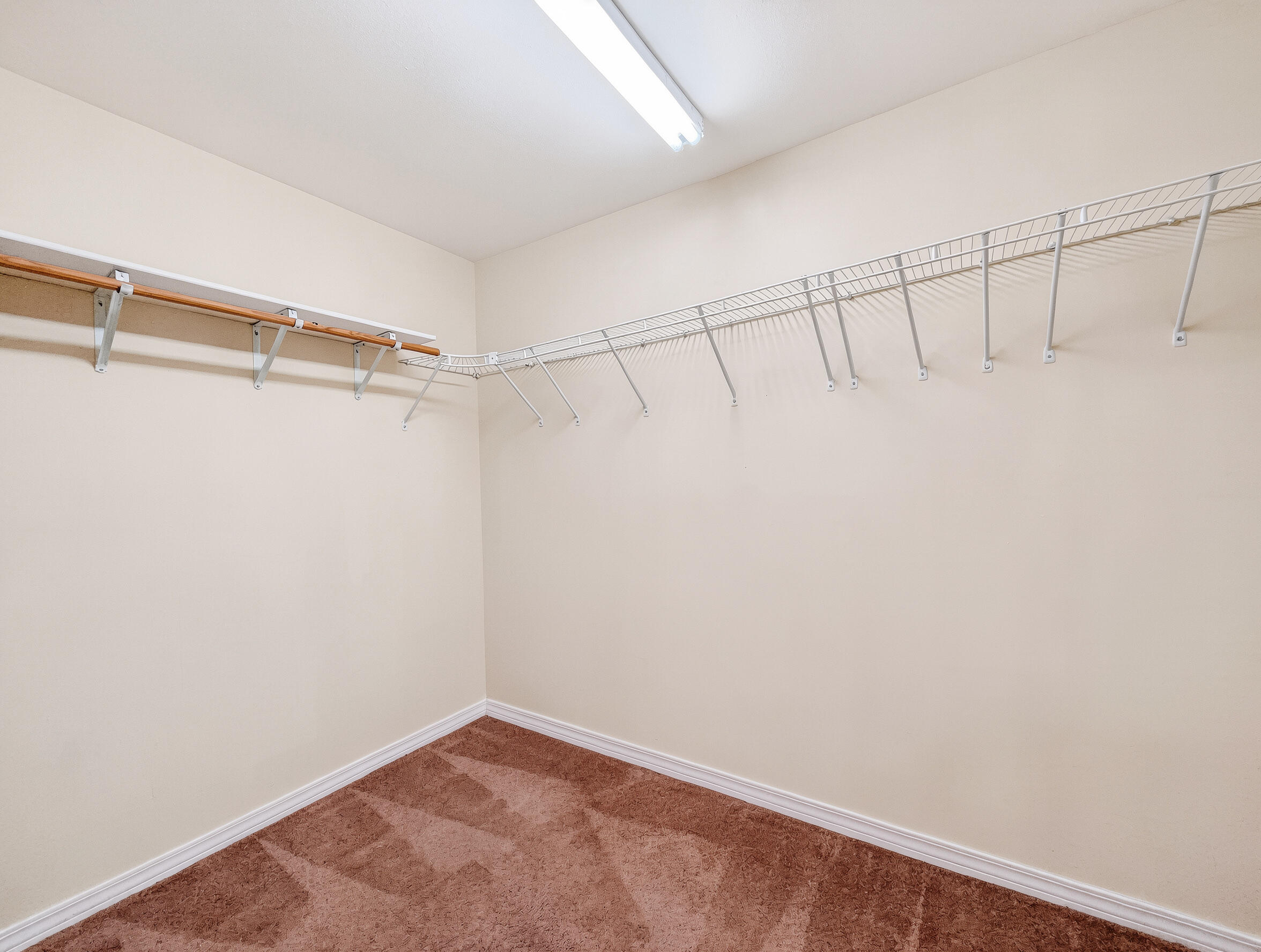 SHELL PARK T/H - Residential Lease