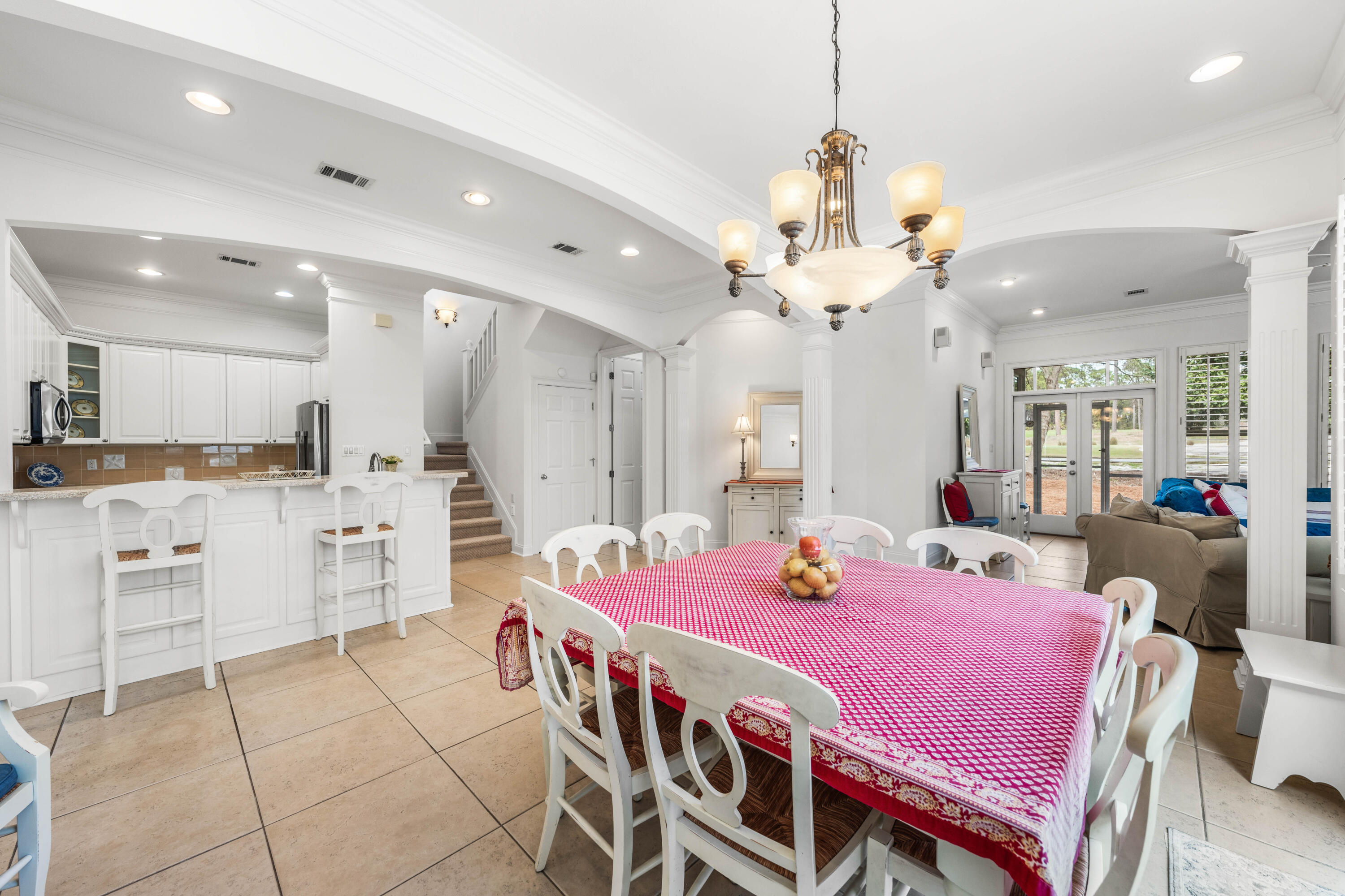 FAIRWAY VILLAS - Residential