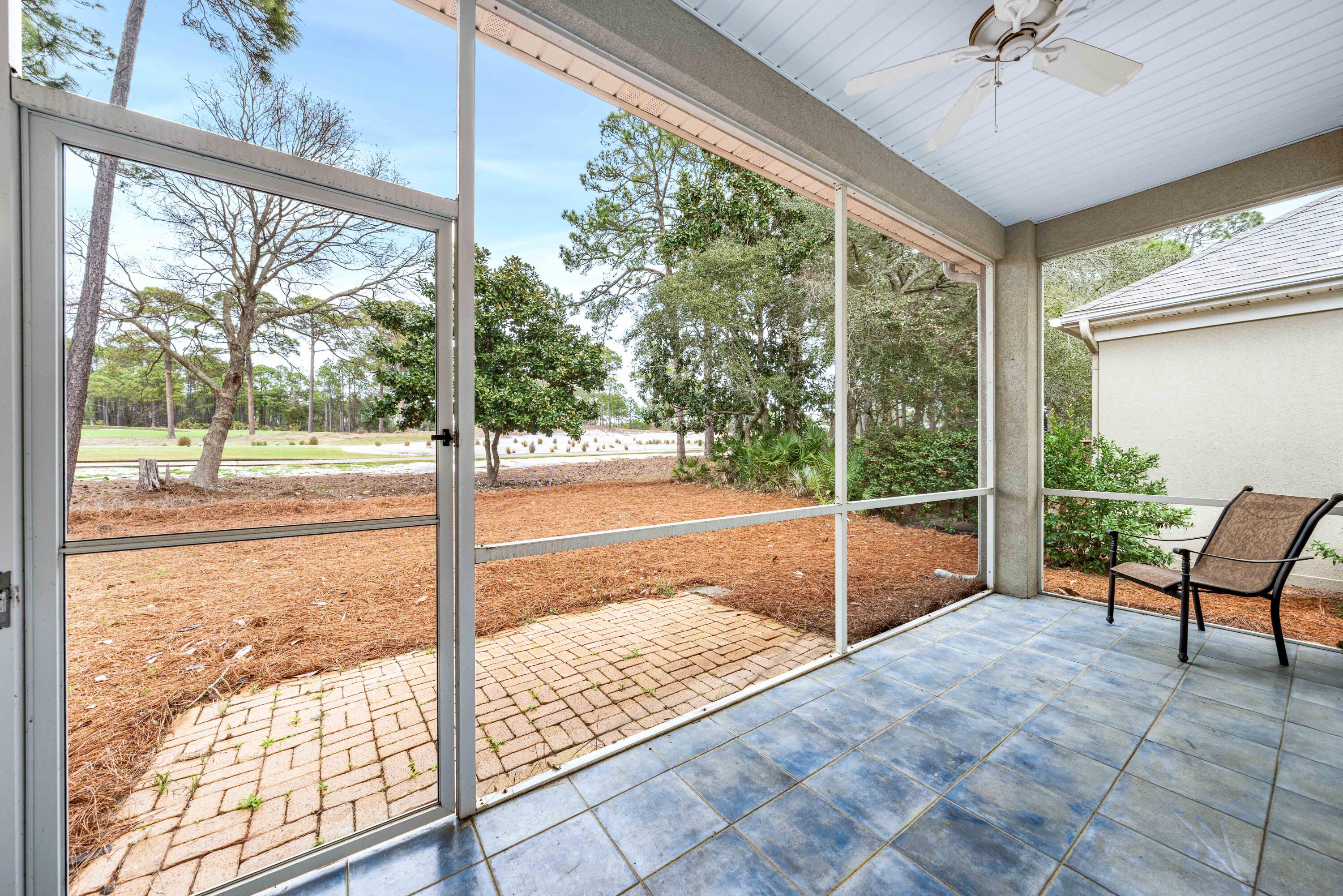 FAIRWAY VILLAS - Residential