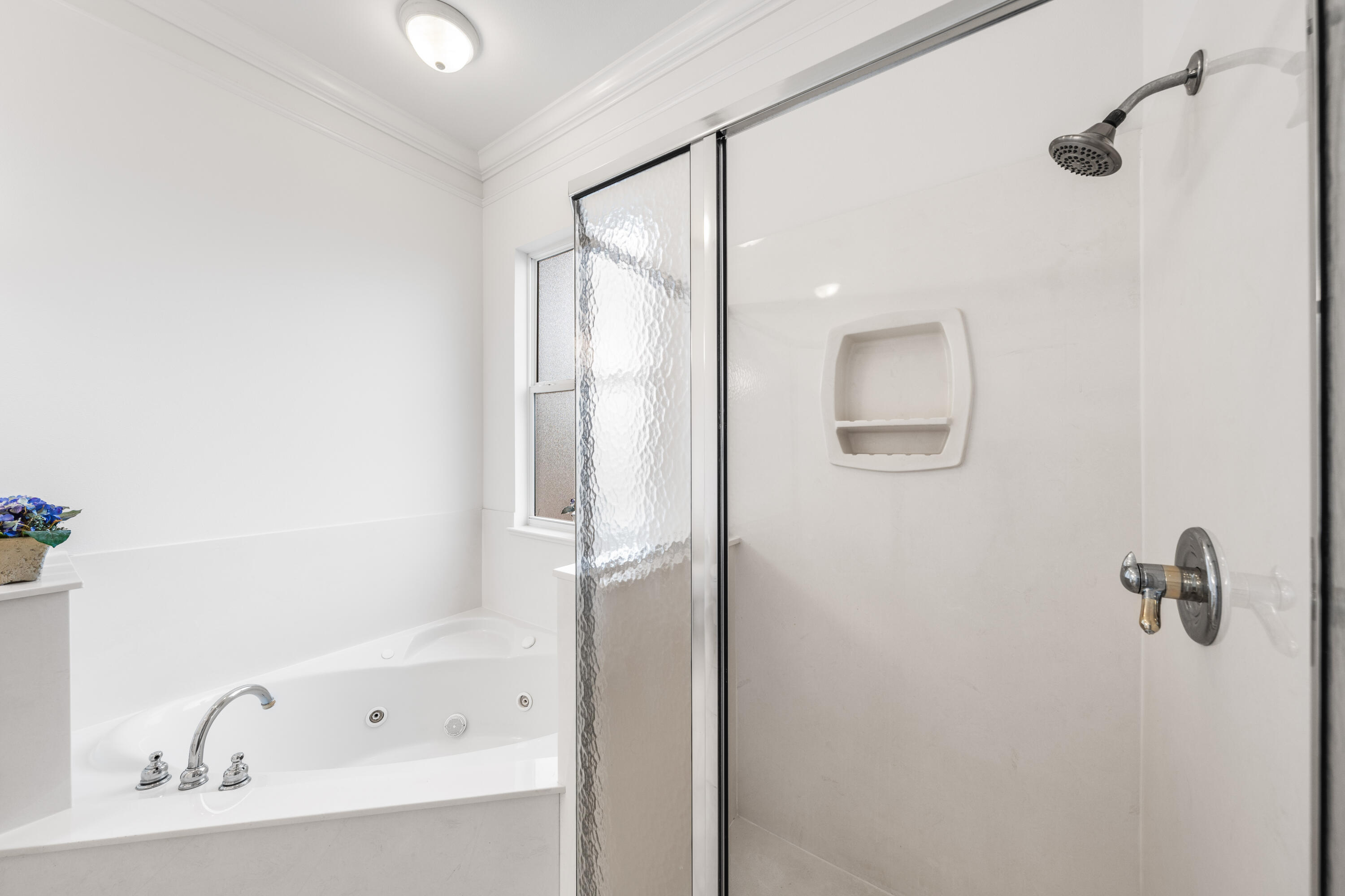 FAIRWAY VILLAS - Residential