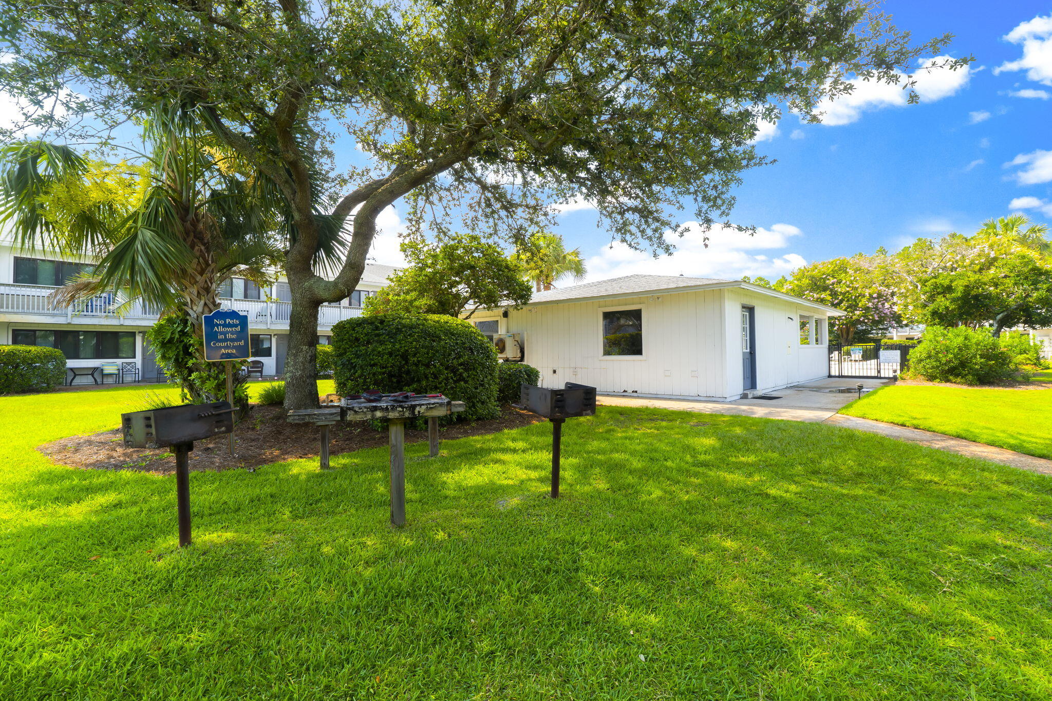 HIDDEN BEACH VILLAS CONDO - Residential