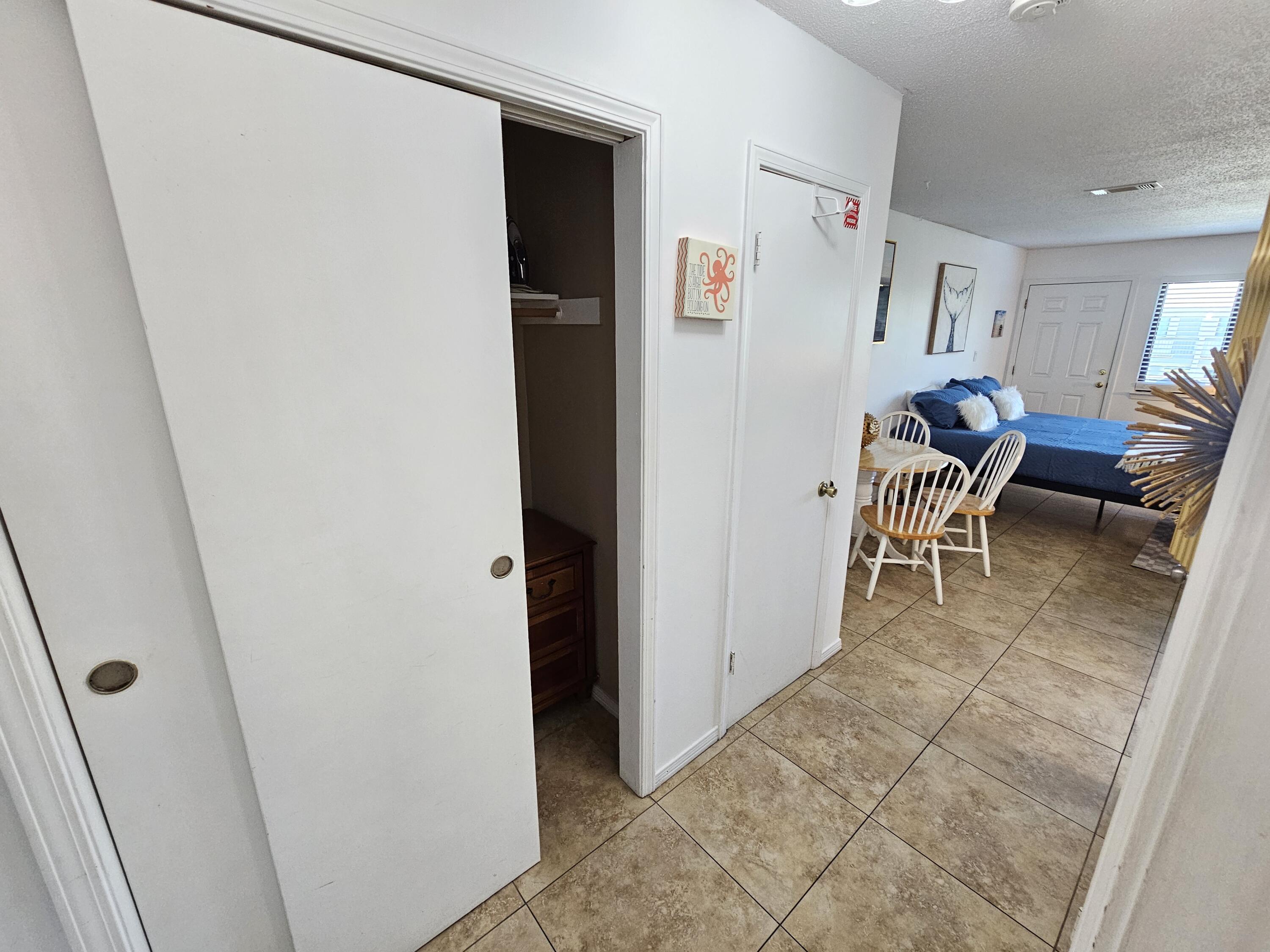 HIDDEN BEACH VILLAS CONDO - Residential