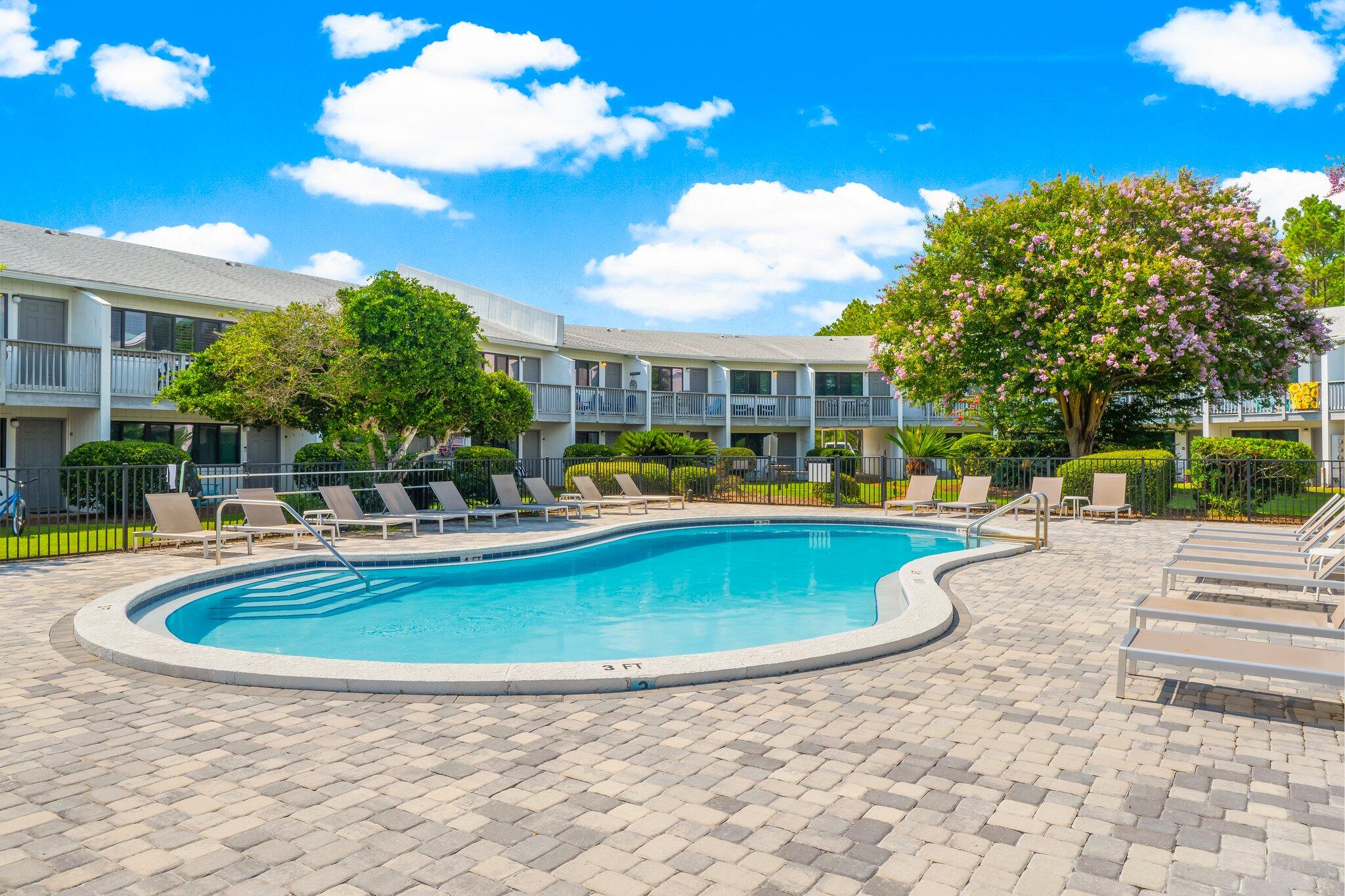 HIDDEN BEACH VILLAS CONDO - Residential