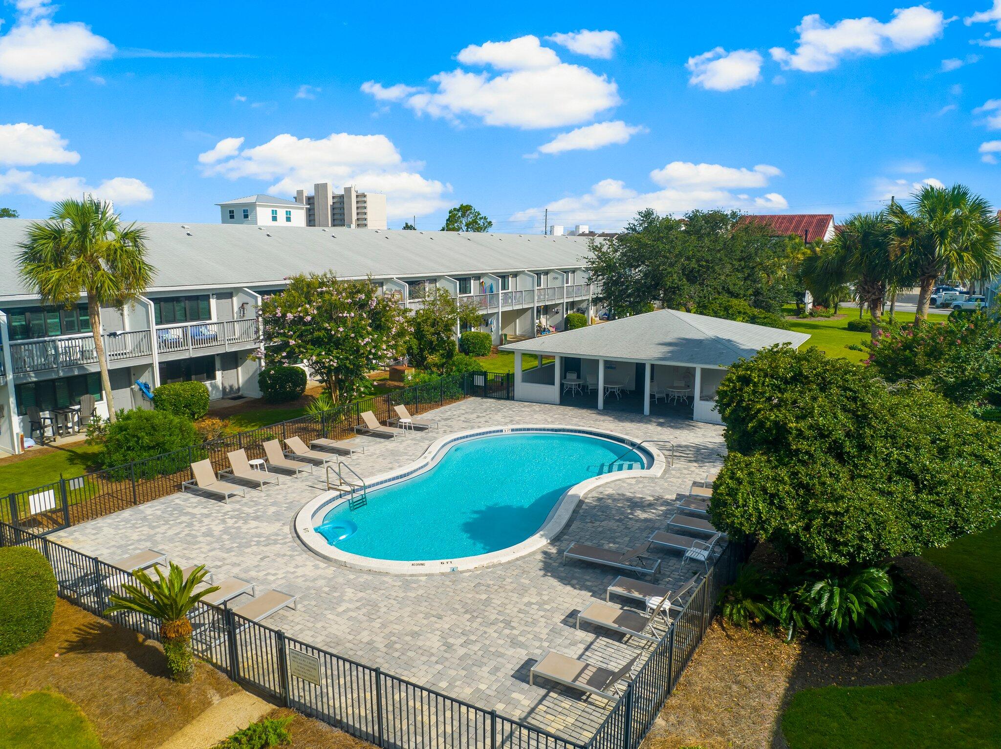 HIDDEN BEACH VILLAS CONDO - Residential