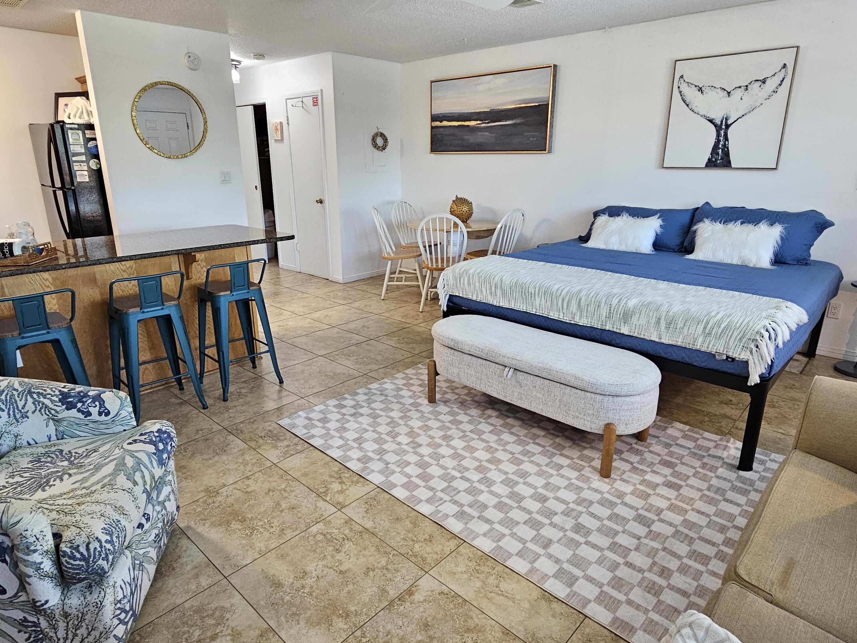 HIDDEN BEACH VILLAS CONDO - Residential