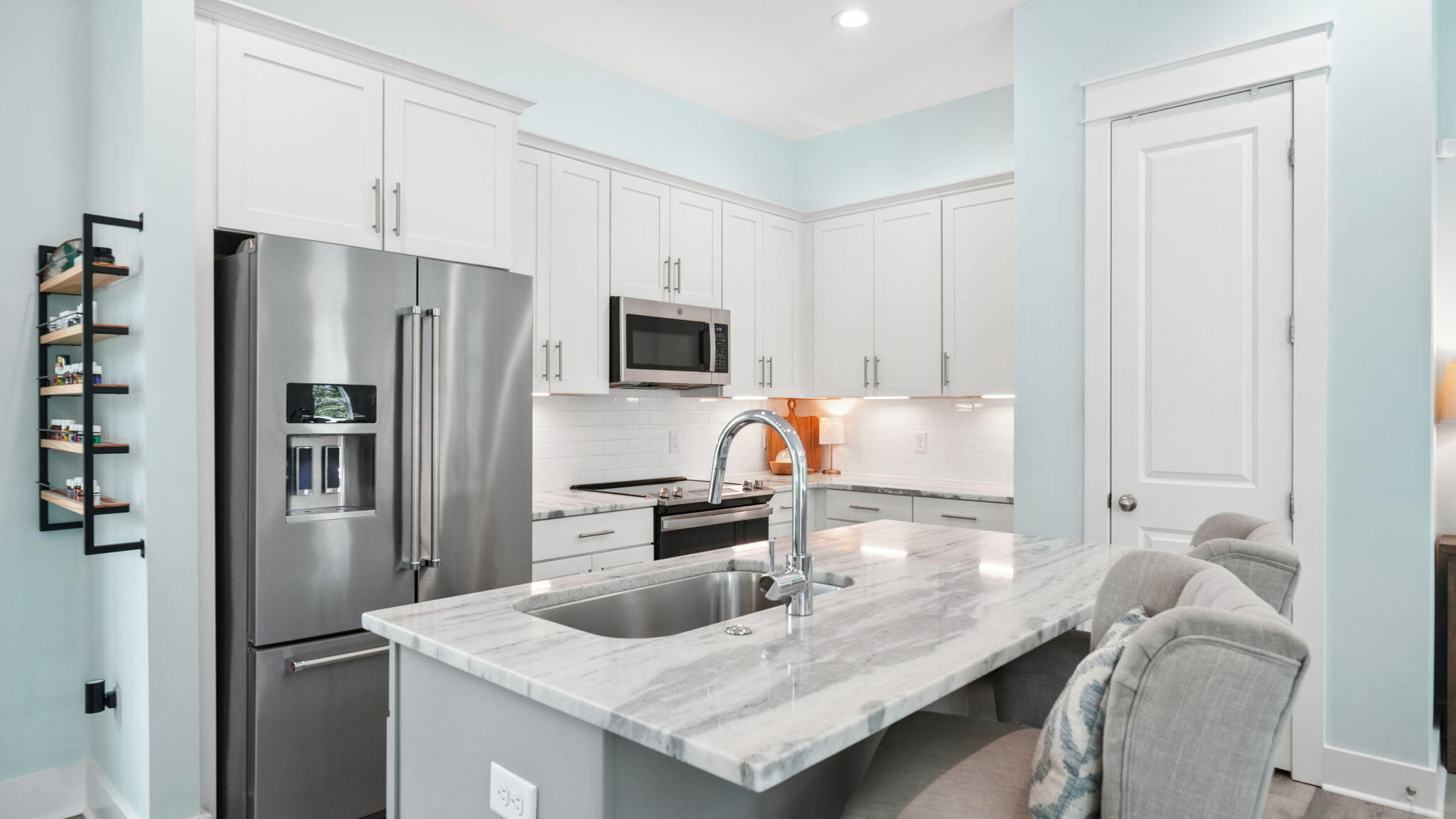 7537 Shady Glen Trail