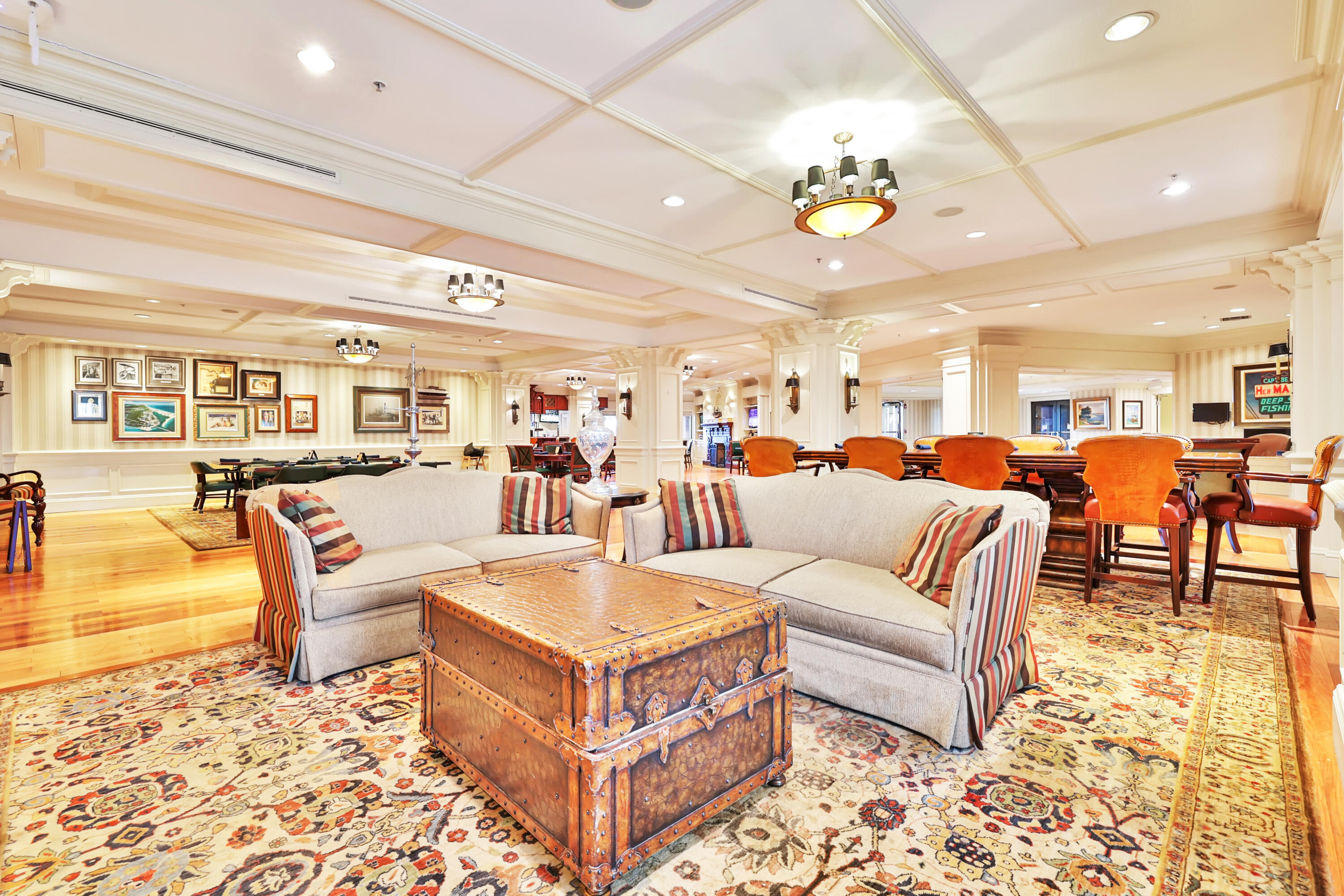 EMERALD GRANDE - Residential