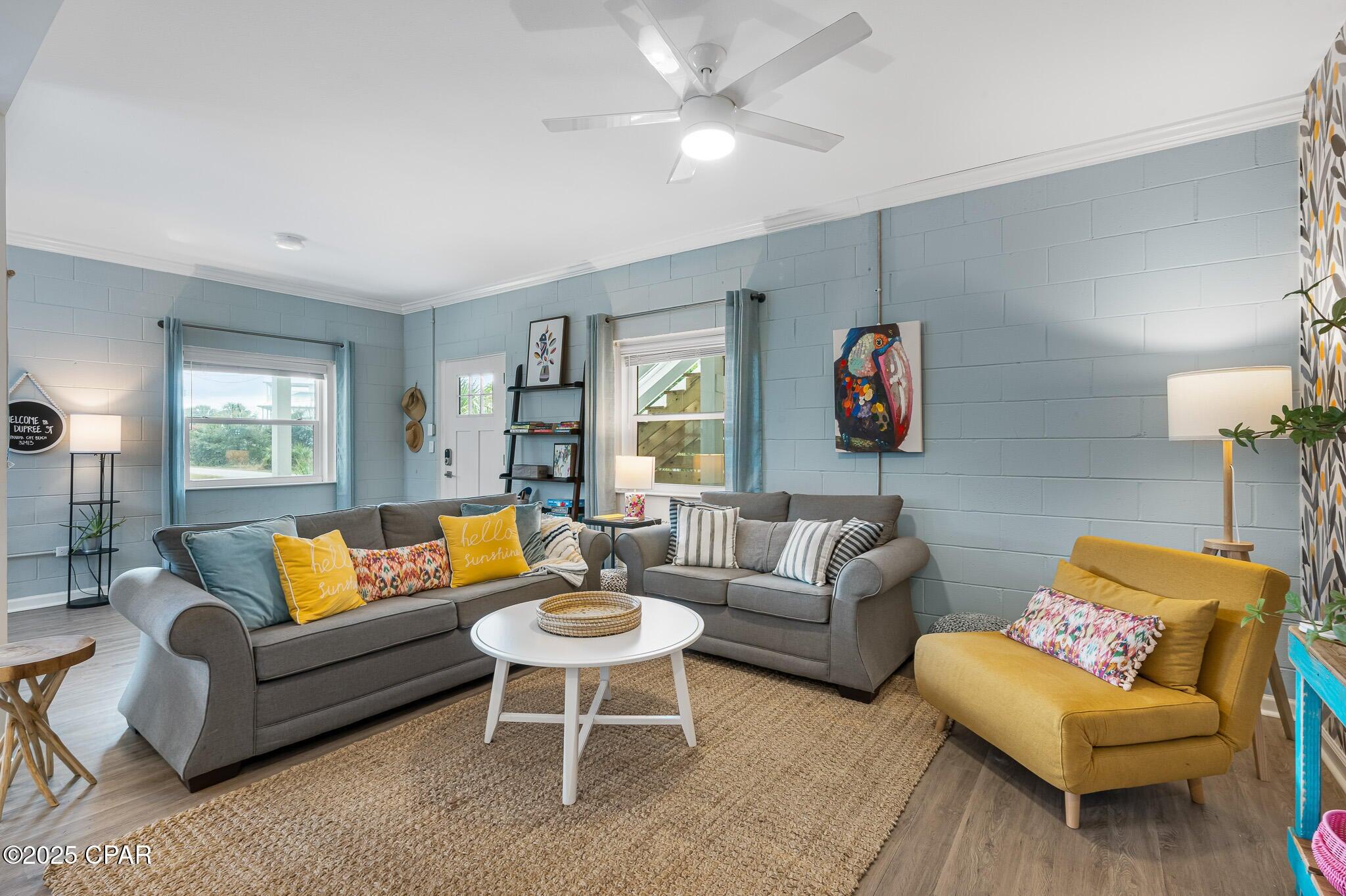 RIVIERA BEACH - Residential