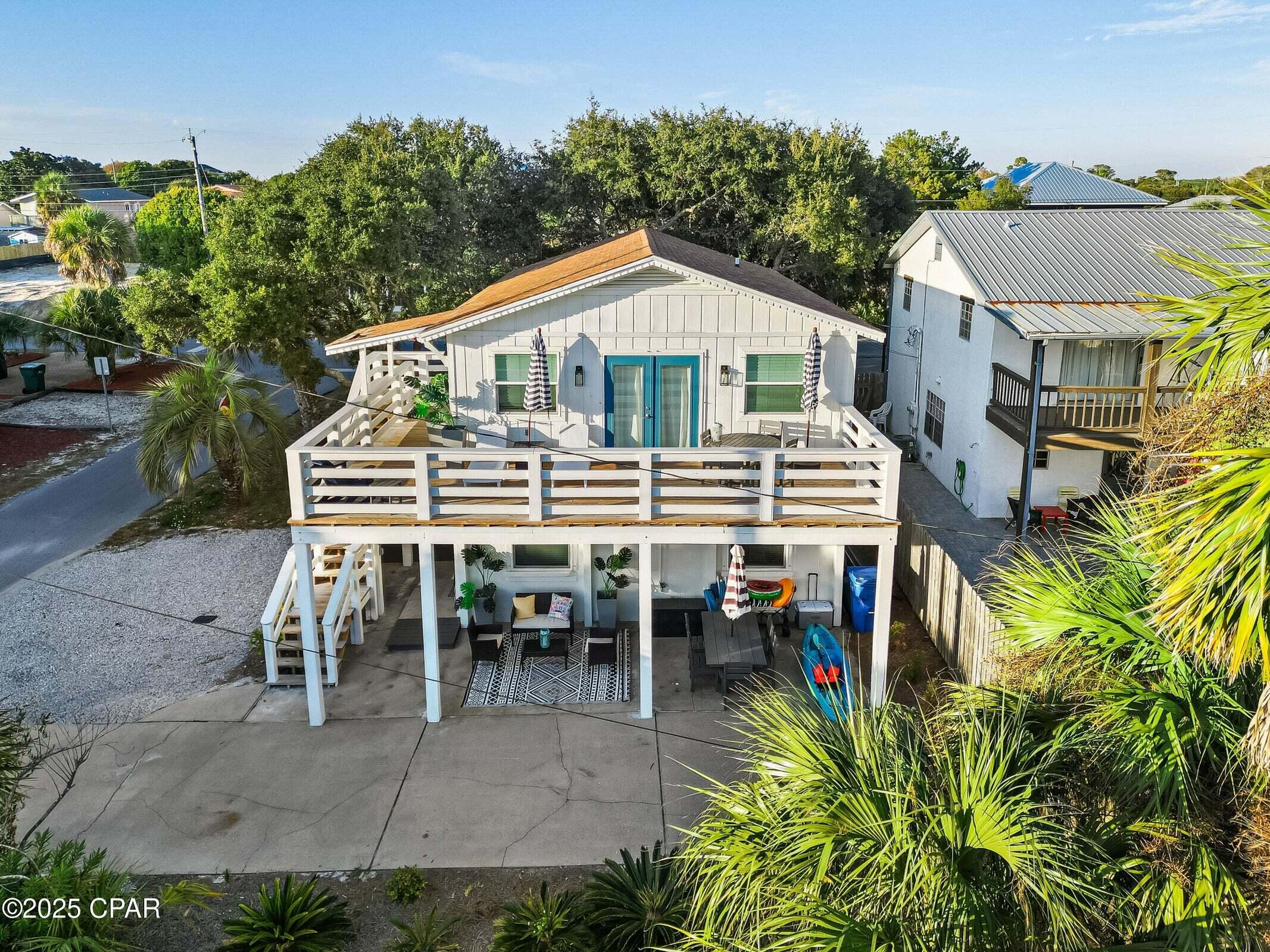 RIVIERA BEACH - Residential